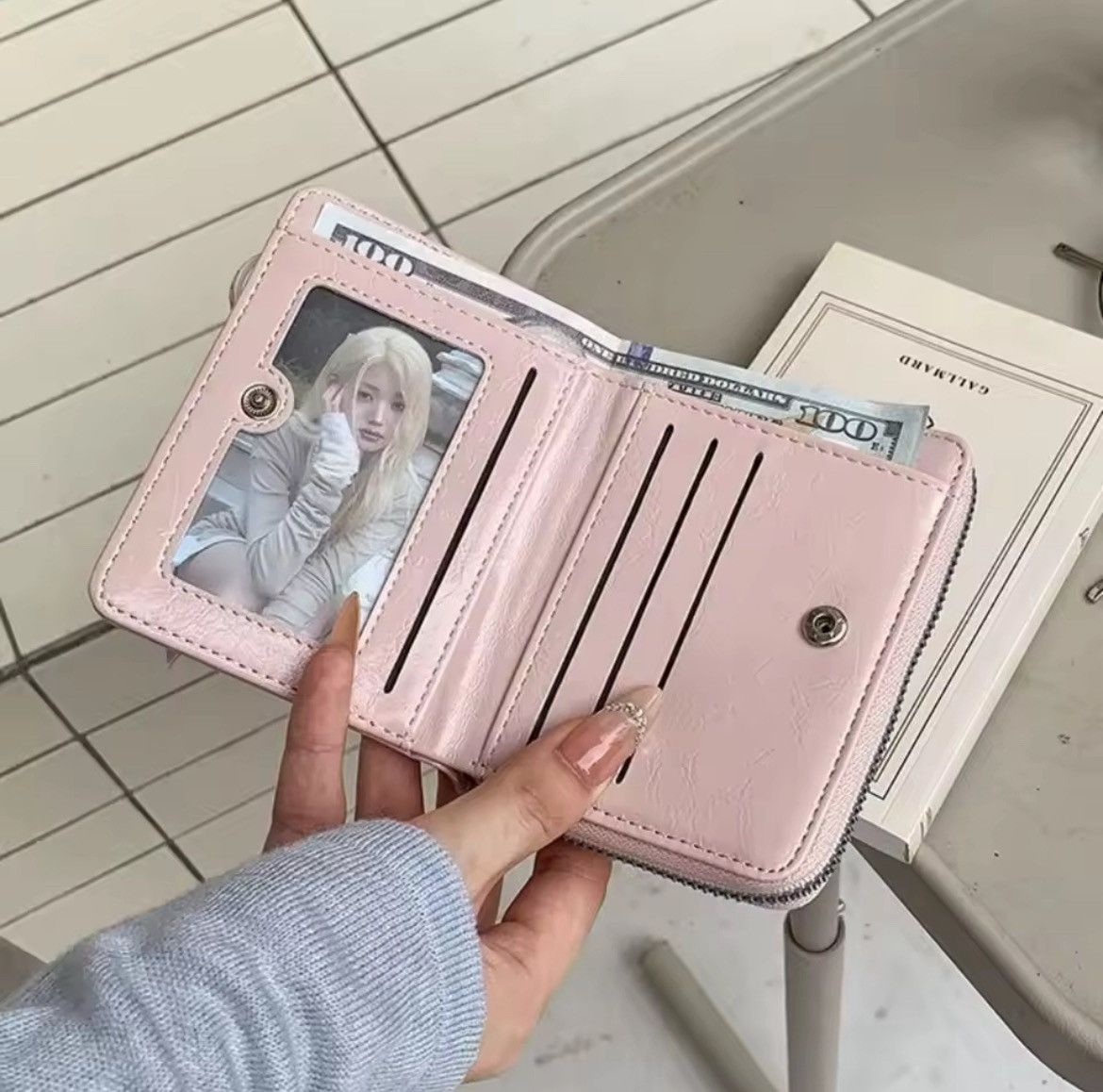 Japanese Brand Ultra Thin Style Bow Zipper Wallet Card Holder Size ONE SIZE - 3 Thumbnail