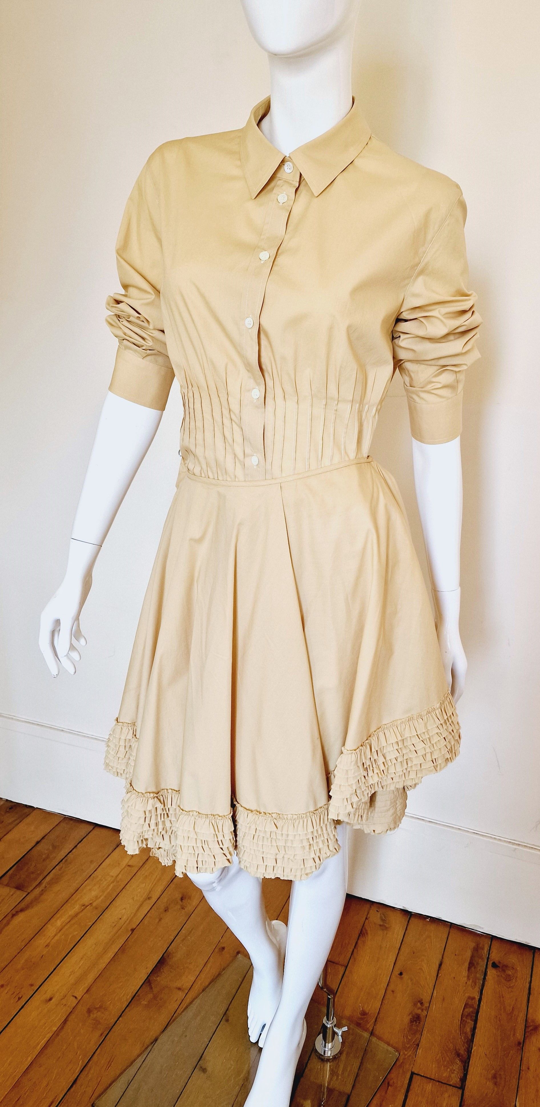 Alexander McQueen Alexander McQueen Dance of the Twisted Bull Runway Dress Size L / US 10 / IT 46 - 3 Thumbnail