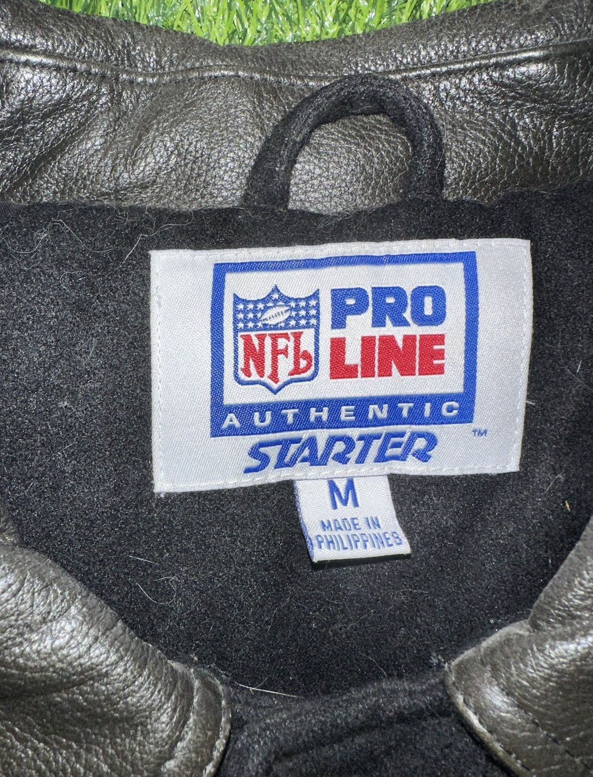 NFL × Starter × Vintage Vintage Nfl Starter Minnesota Vikings Leather Jacket Size M Size US M / EU 48-50 / 2 - 3 Thumbnail