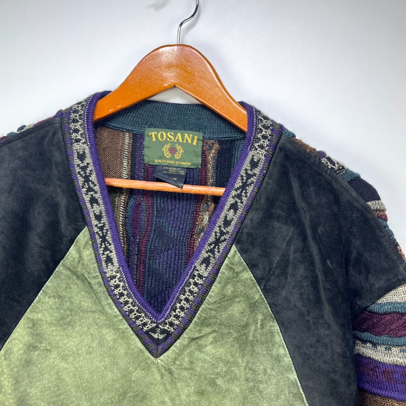 Vintage VINTAGE 90s Tosani Coogi Style 3D Knit Sweater Acrylic Size Medium Canada Made Sweater Mens 90s Green Pockets Lightweight Pullover Knit Casual Size US XL / EU 56 / 4 - 4 Thumbnail