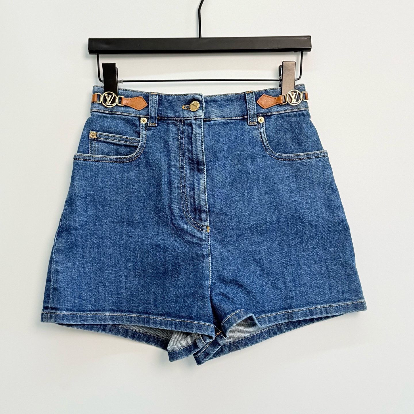 Louis Vuitton LV High-Waisted Pocket Denim Shorts Size 34" / US 12 / IT 48 - 1 Thumbnail