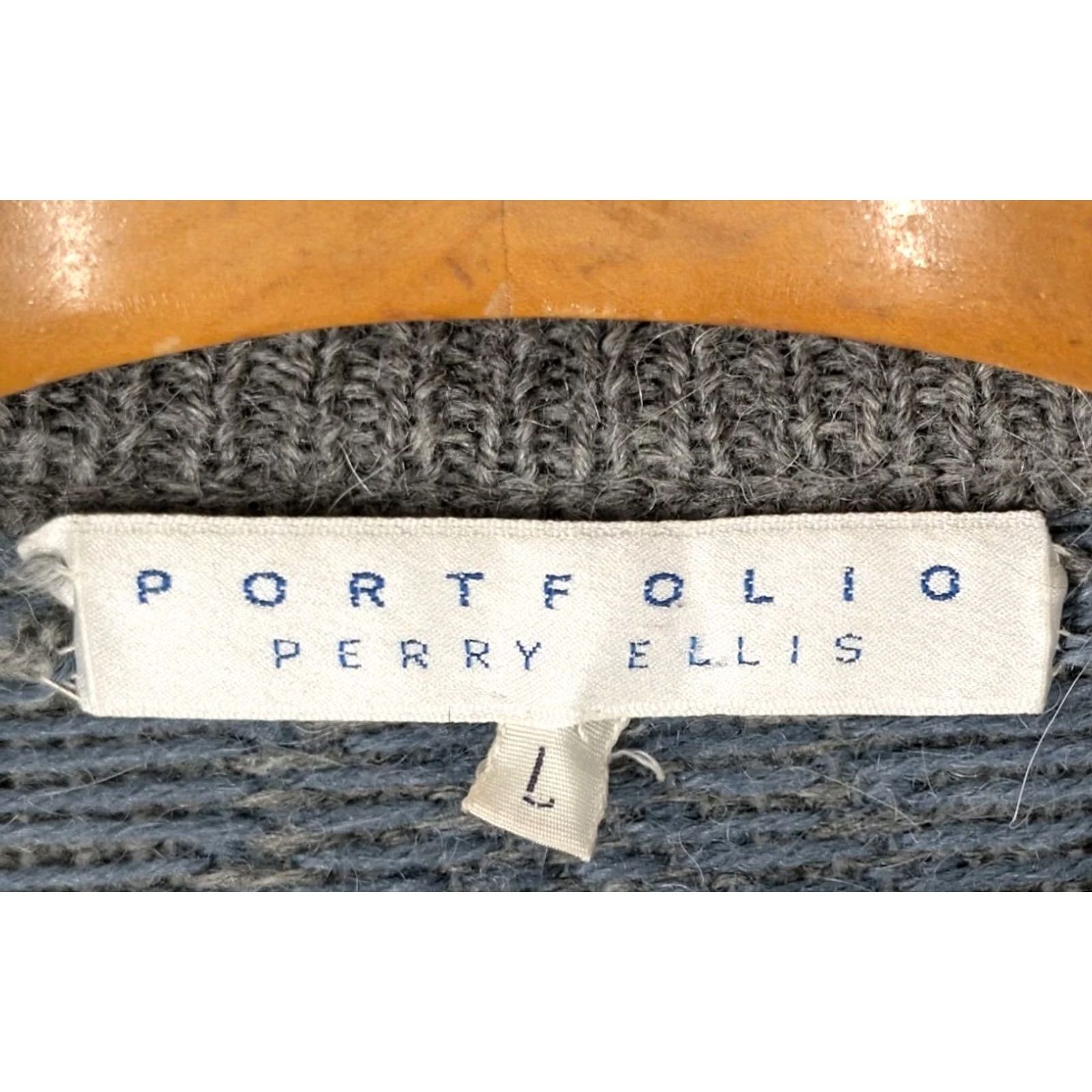 Perry Ellis VINTAGE Perry Ellis Geometric Cardigan Men Wool Alpaca Peruvian 80s 90s Chic Knit V-Neck Long Sleeve Gray and Blue - L Size US L / EU 52-54 / 3 - 4 Thumbnail