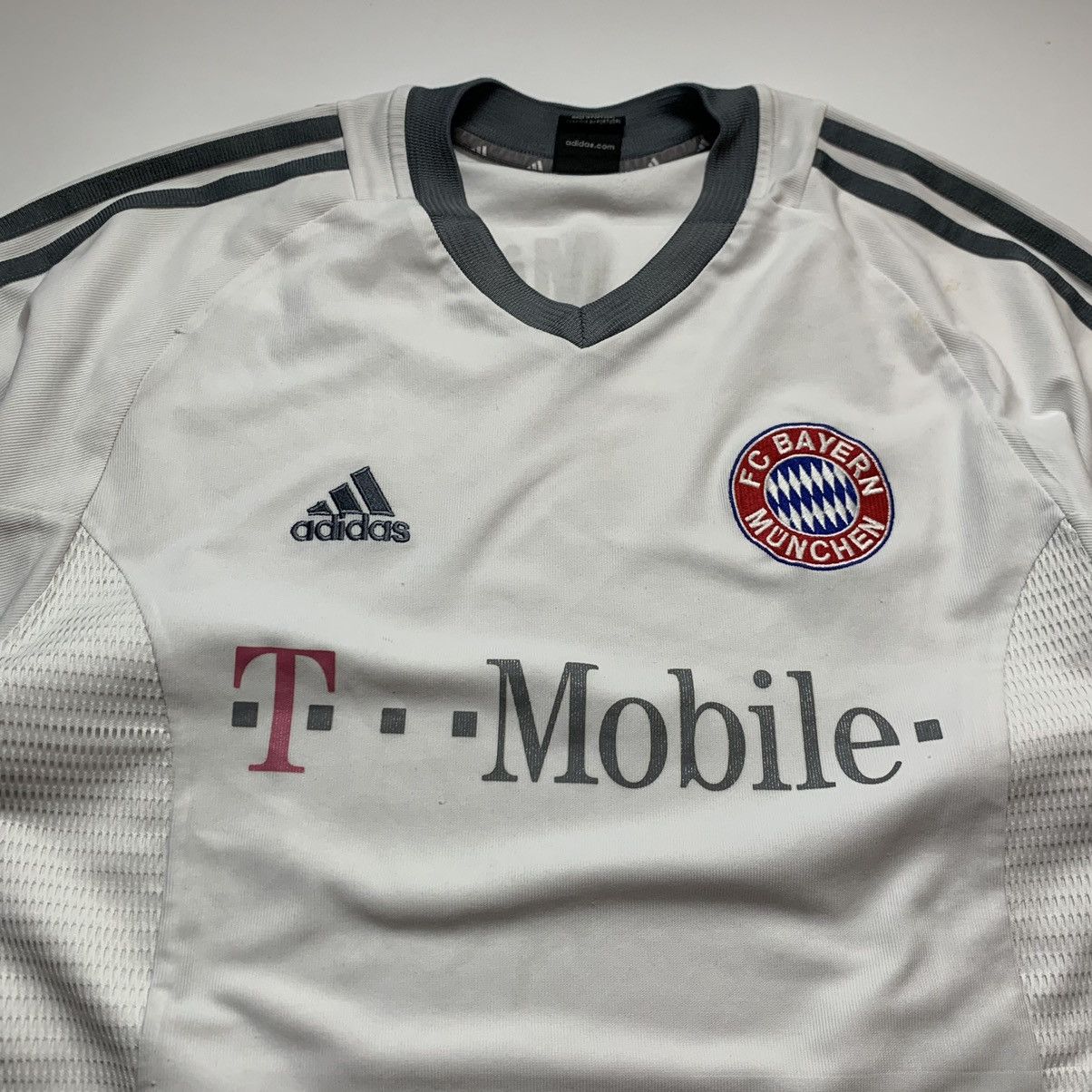 Vintage Adidas Bayern Munich 2002/2003 Away Soccer Football Jersey Size US M / EU 48-50 / 2 - 2 Thumbnail