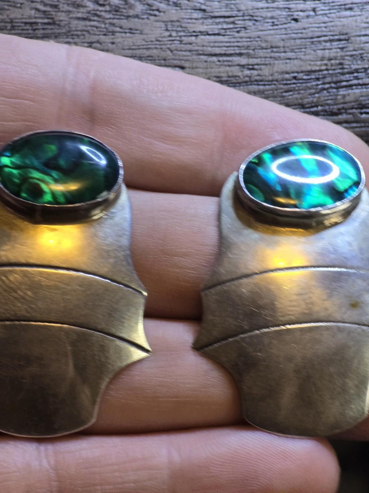 Sterling Silver Ben G Chavez Navajo Sterling Earrings Abalone Shell Signed Size ONE SIZE - 2 Thumbnail