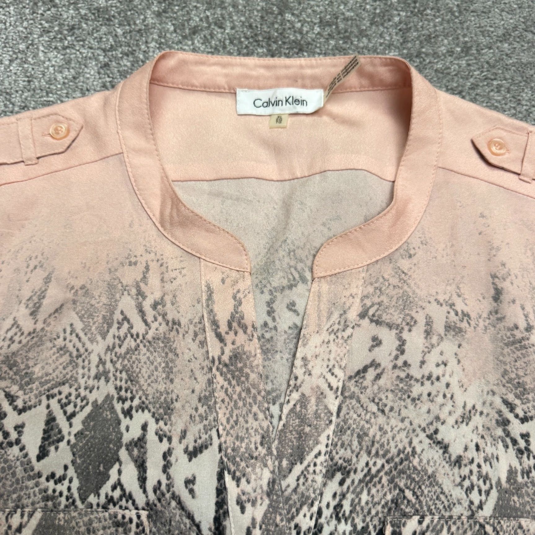 Calvin Klein Calvin Klein Snake Print Button Down Tunic Blouse Womens XL Pink Sheer Top NWOT Size XL / US 12-14 / IT 48-50 - 5 Thumbnail