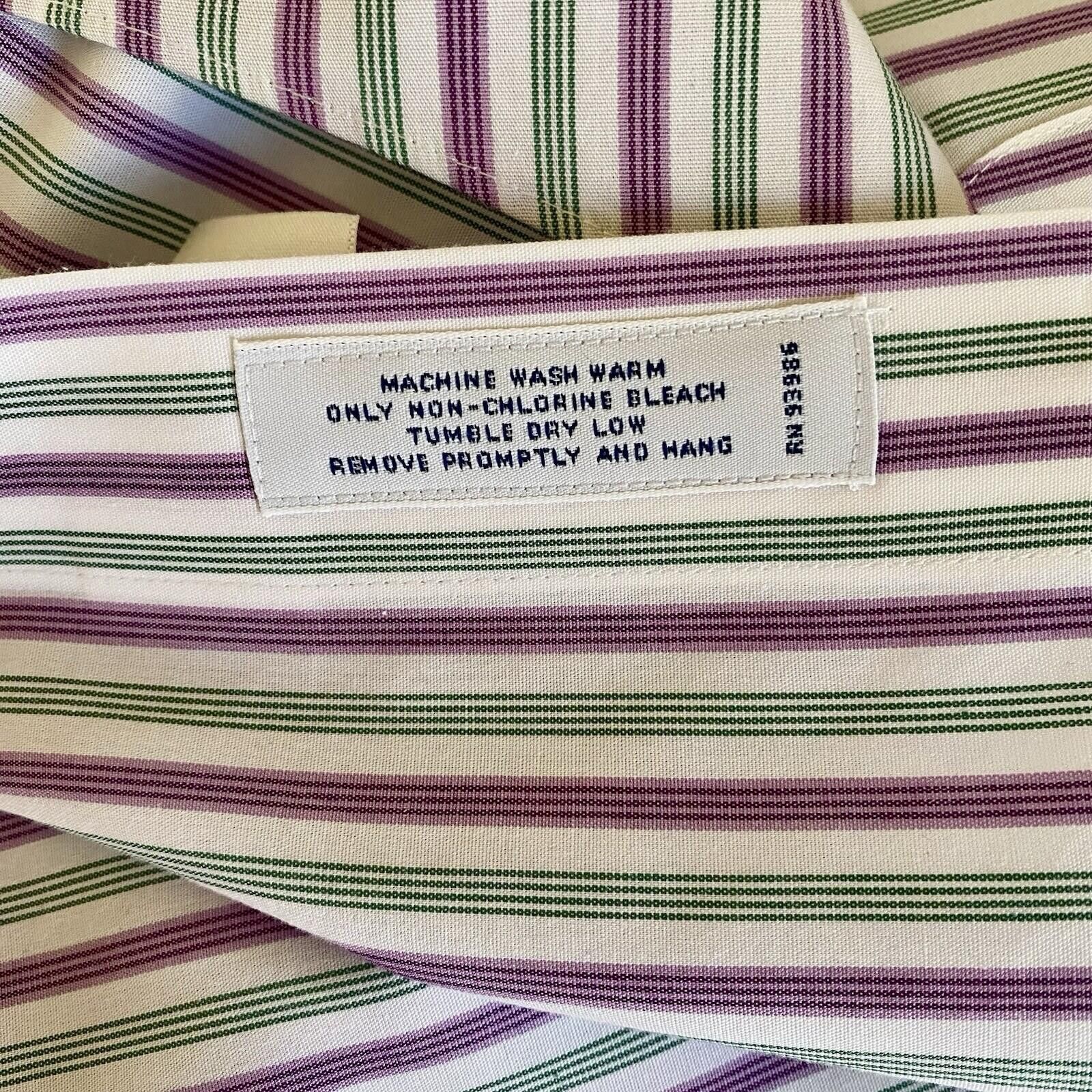 Brooks Brothers #1 Menswear Brooks Brothers Est. 1818 Slim Fit Non Iron Size US S / EU 44-46 / 1 - 9 Thumbnail