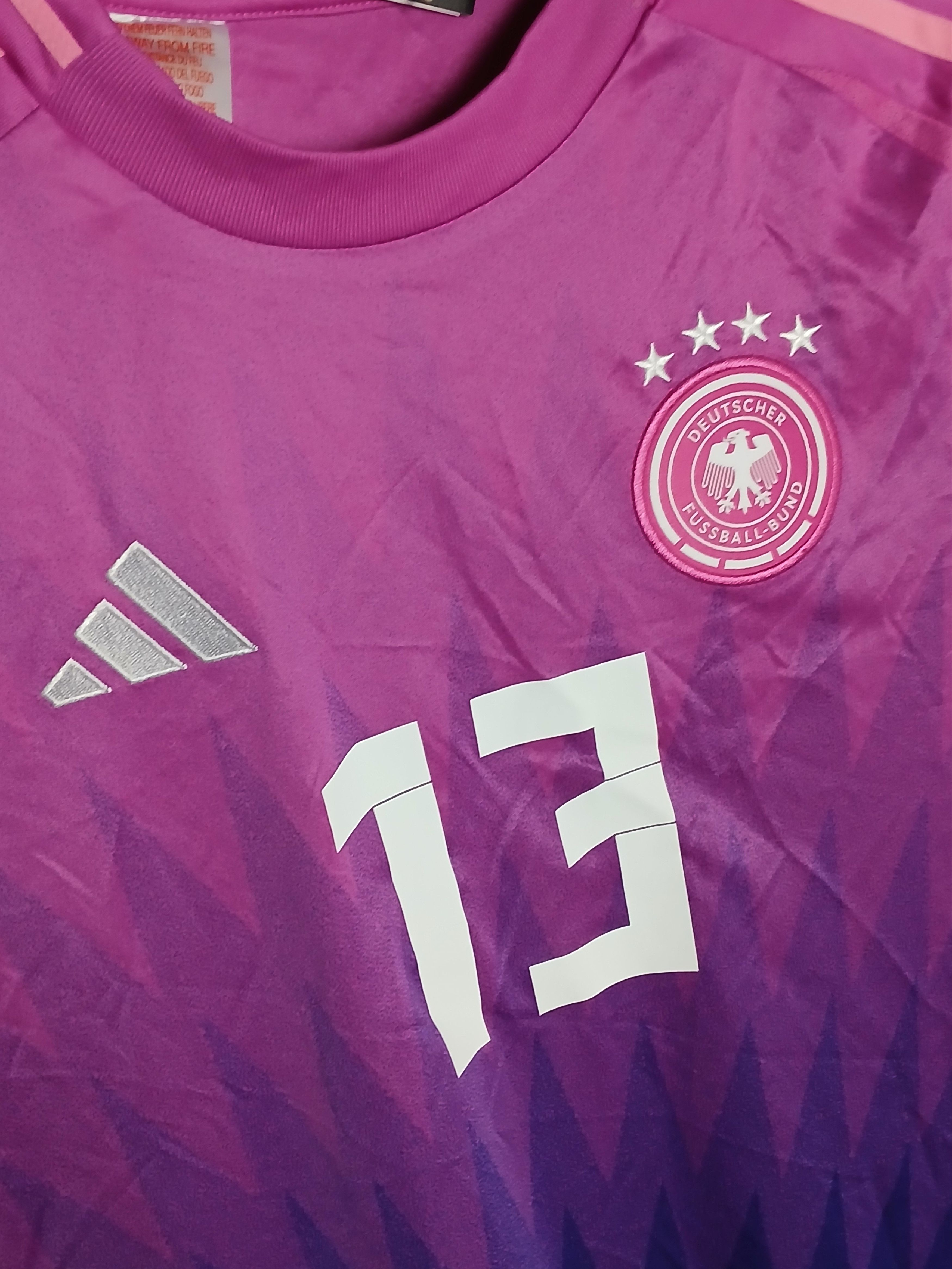 Adidas KIDS Germany National Team 24/25 Away Football Jersey Size US S / EU 44-46 / 1 - 3 Thumbnail