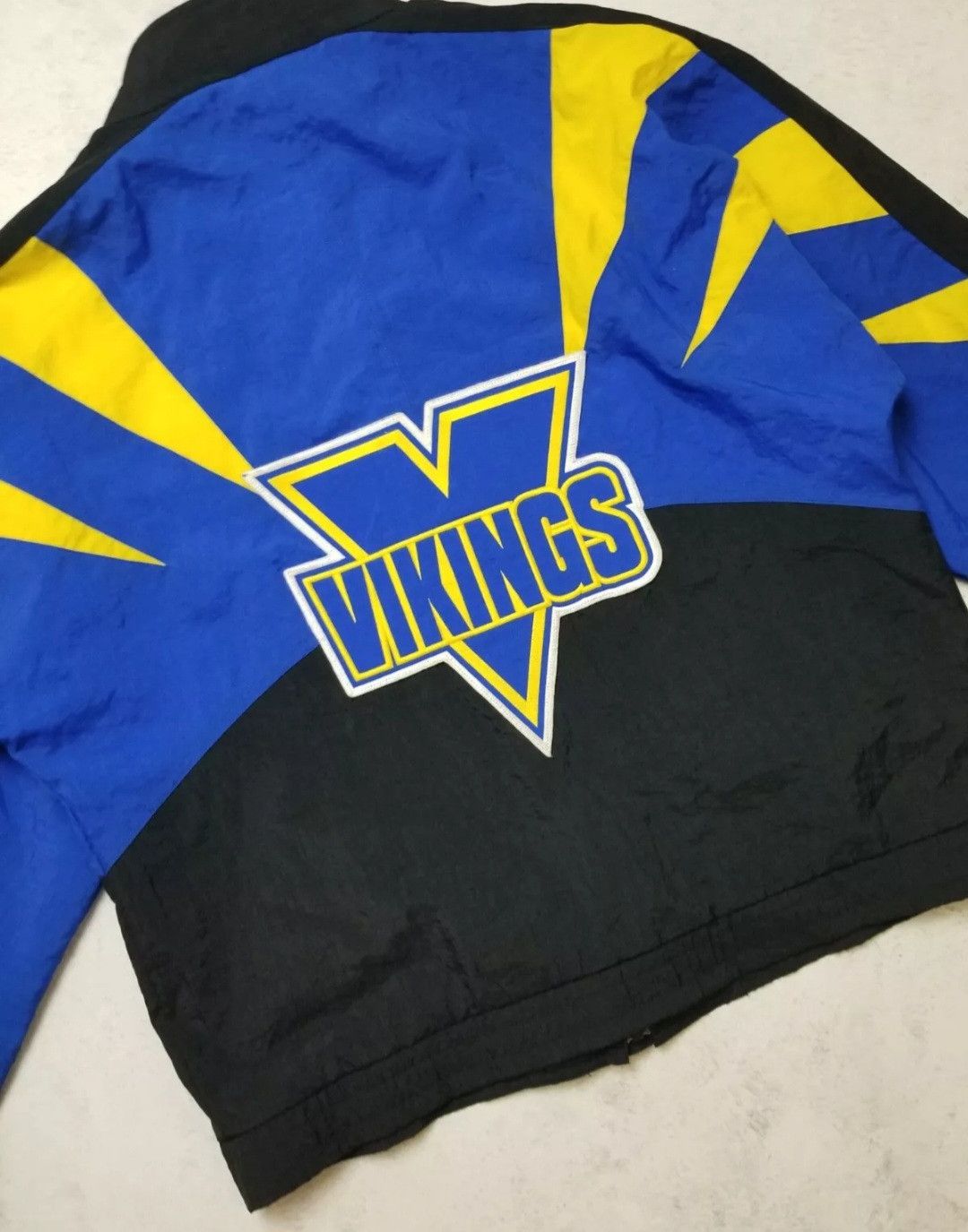 Apex One Vintage Minnesota Vikings Apex One Shark Tooth Jacket Size US L / EU 52-54 / 3 - 11 Thumbnail