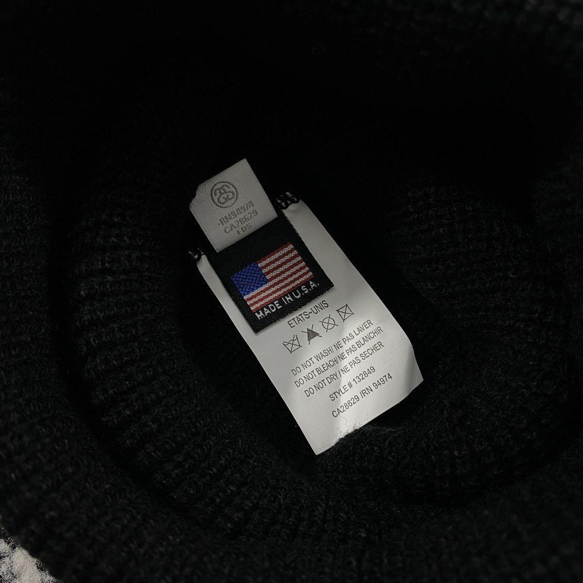 Other STUSSY MADE IN USA OVAL BEANIE HAT BLACK Size ONE SIZE - 5 Thumbnail
