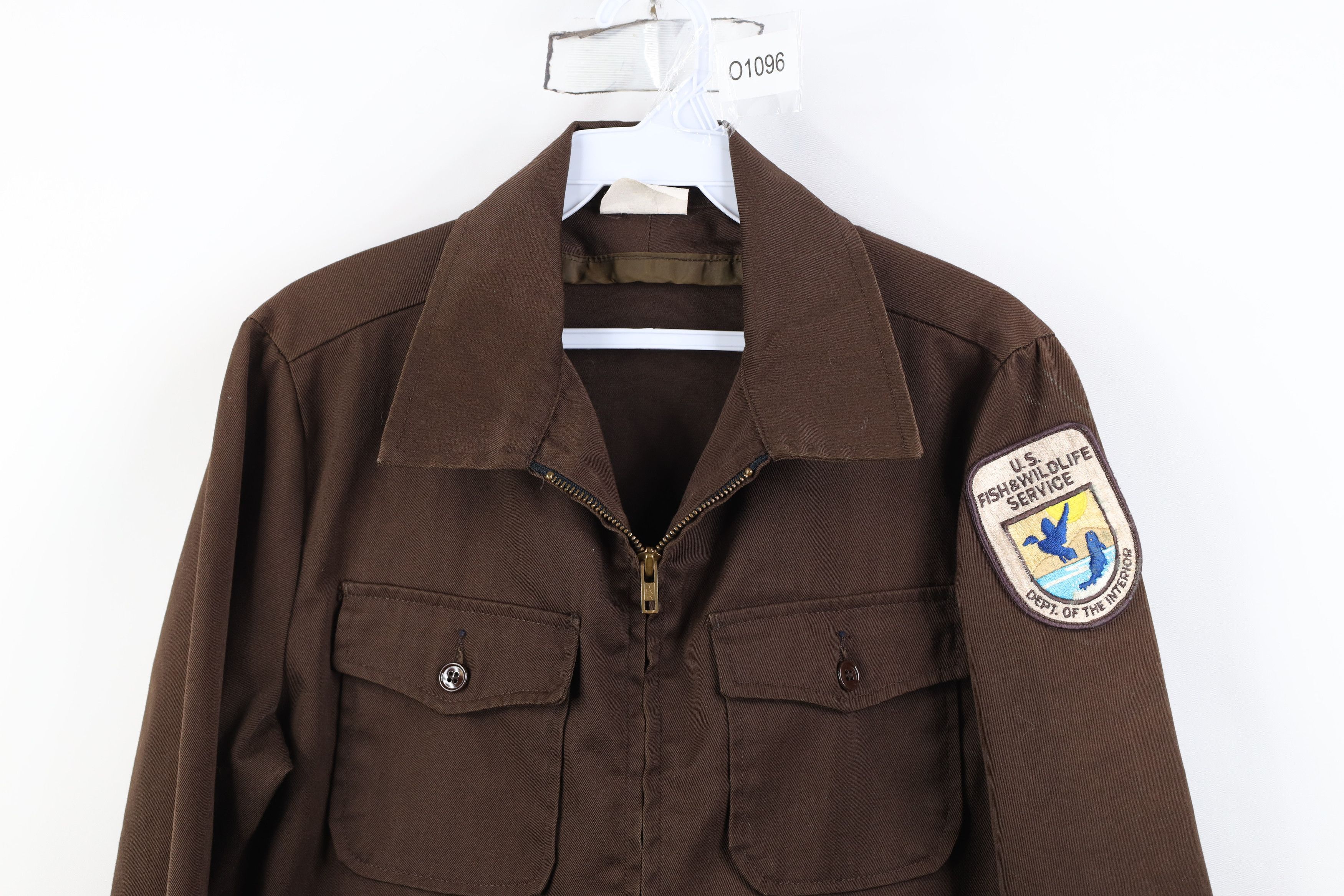 Vintage Vintage 70s Fish & Wildlife Service Button Back Twill Jacket Size M / US 6-8 / IT 42-44 - 2 Thumbnail