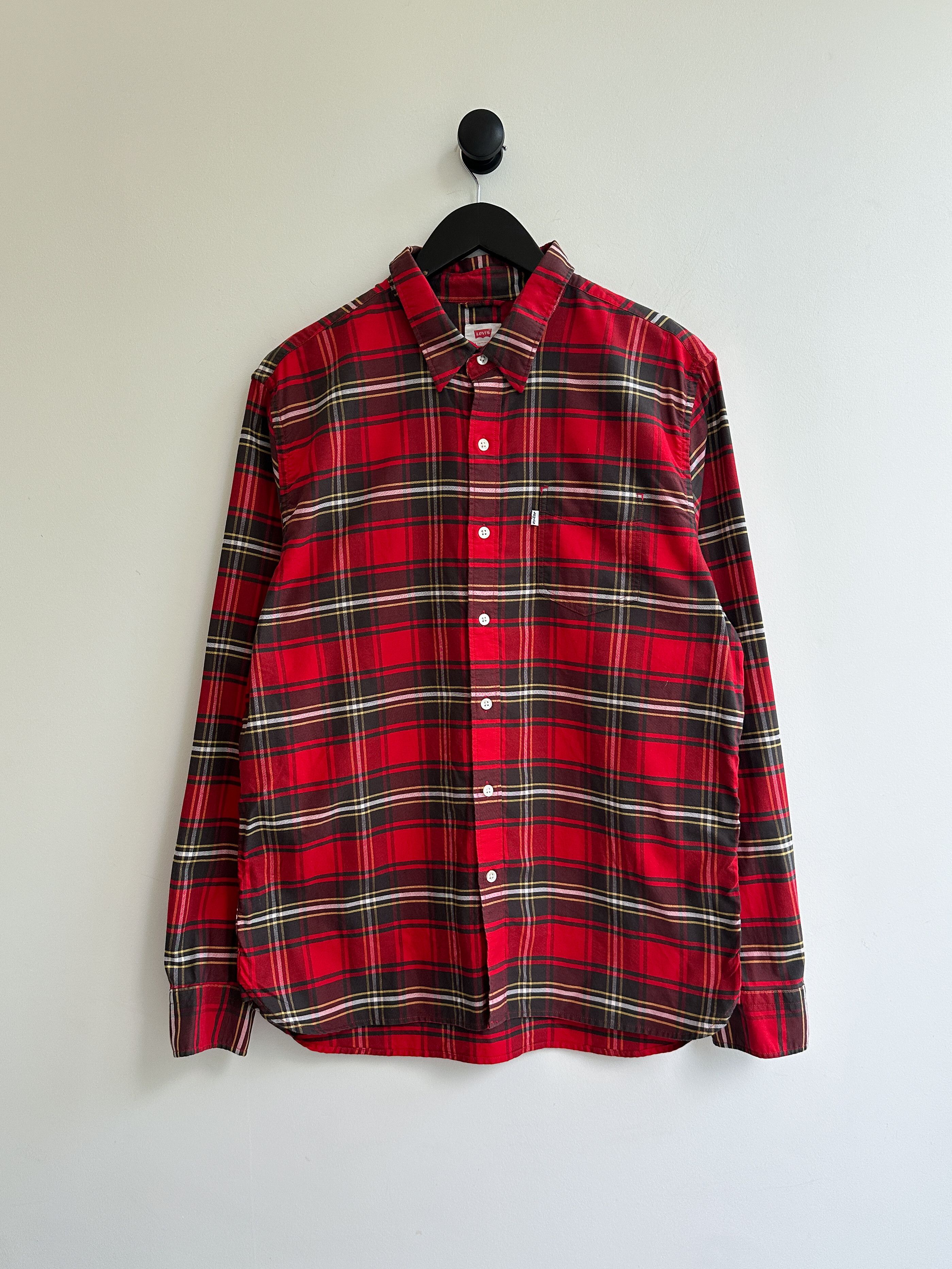 Levi's Levi's Check Plaid Red Shirt Size US L / EU 52-54 / 3 - 1 Thumbnail