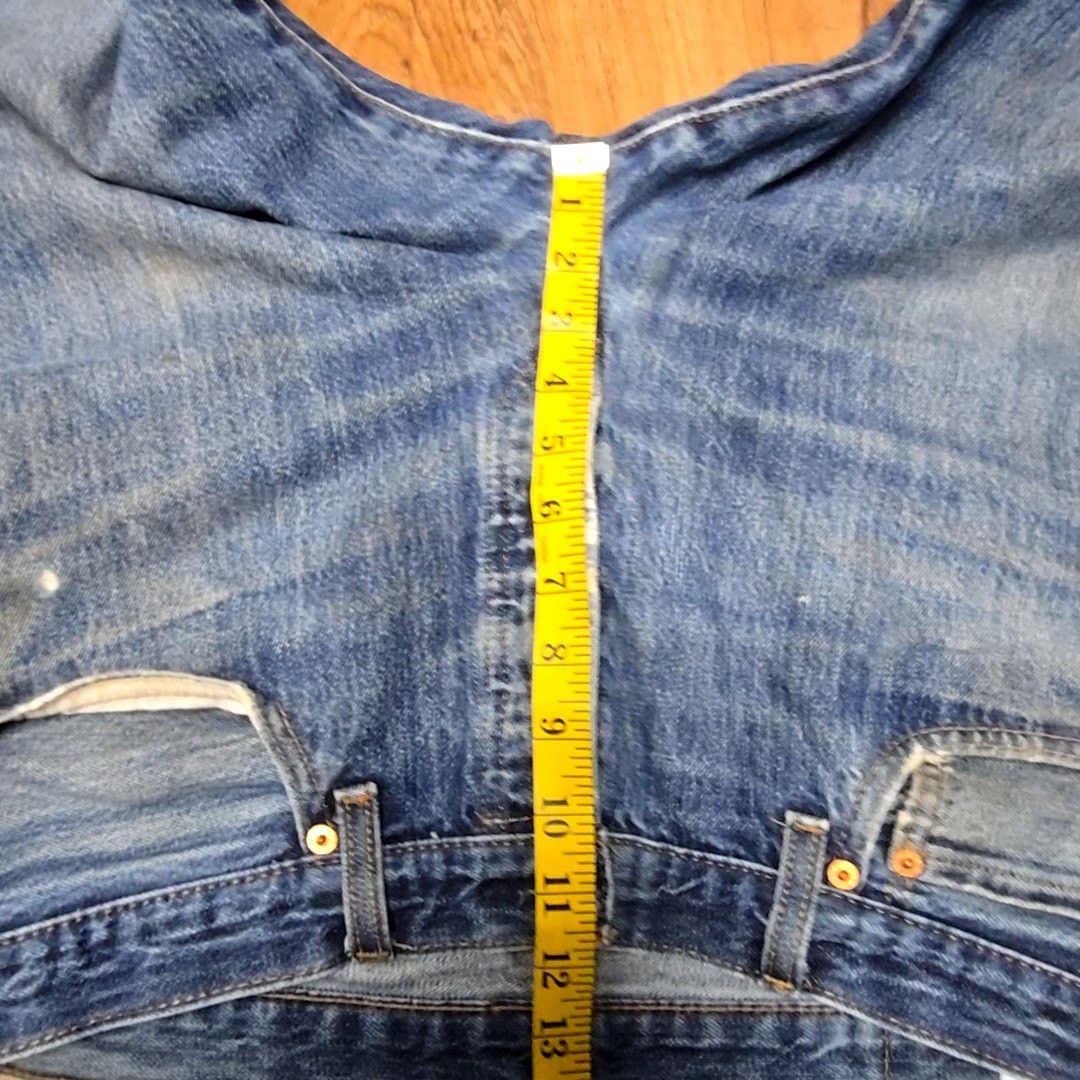 Levi's Levi's 501 Jeans Button Fly Faded Blue Denim 34x34 Size US 34 / EU 50 - 11 Thumbnail