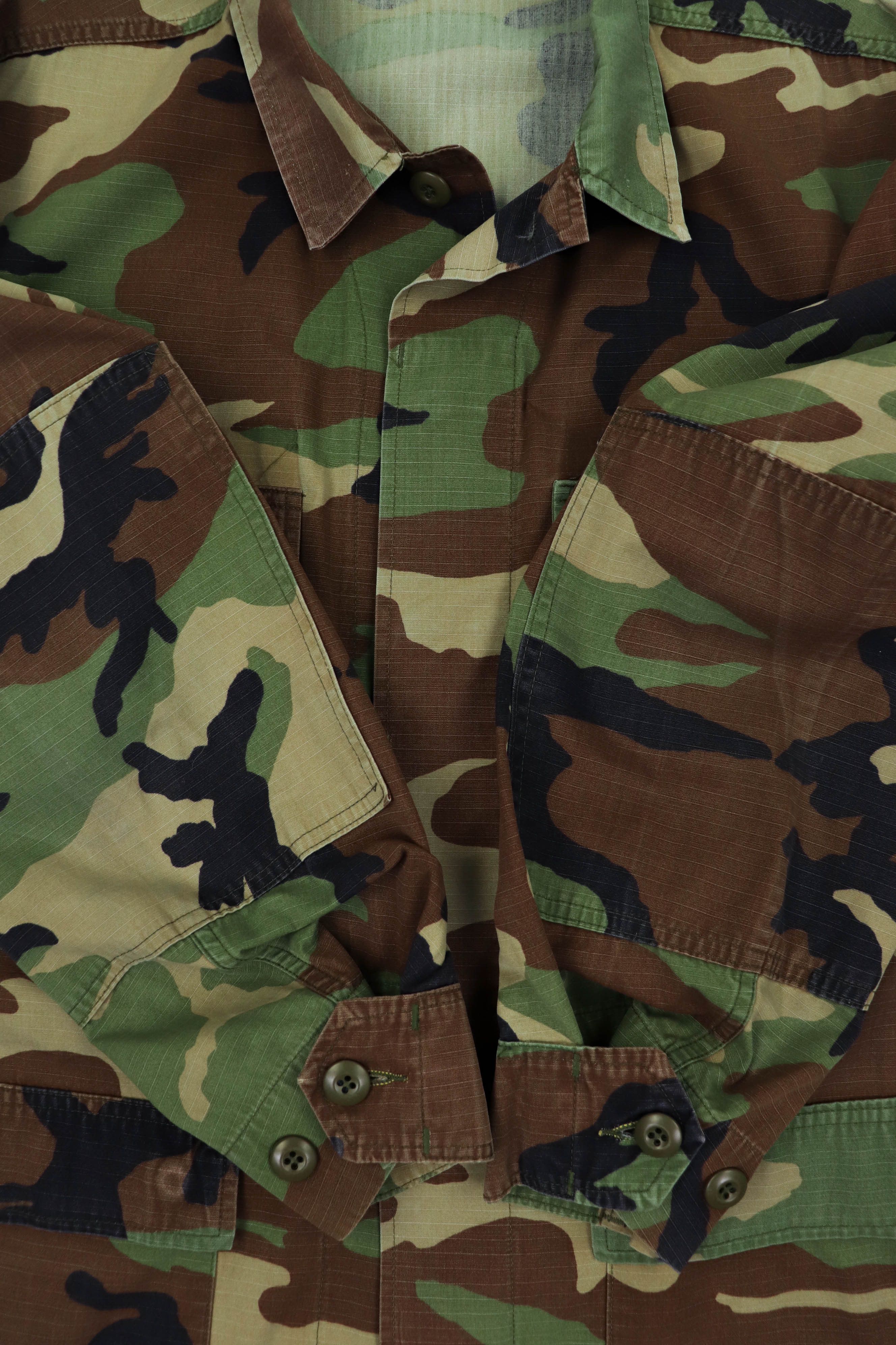 Vintage Vintage 1999 Hot Weather Combat Camo Rip-Stop Light Jacket Size US M / EU 48-50 / 2 - 6 Thumbnail