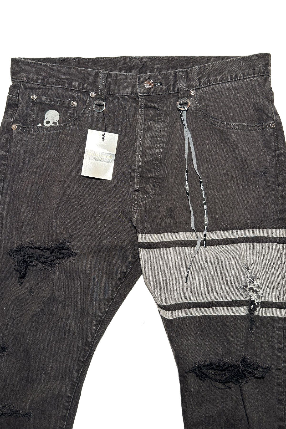 Mastermind Japan MASTERMIND JAPAN BLACK DENIM DISTRESSED JEANS Size US 36 / EU 52 - 4 Thumbnail