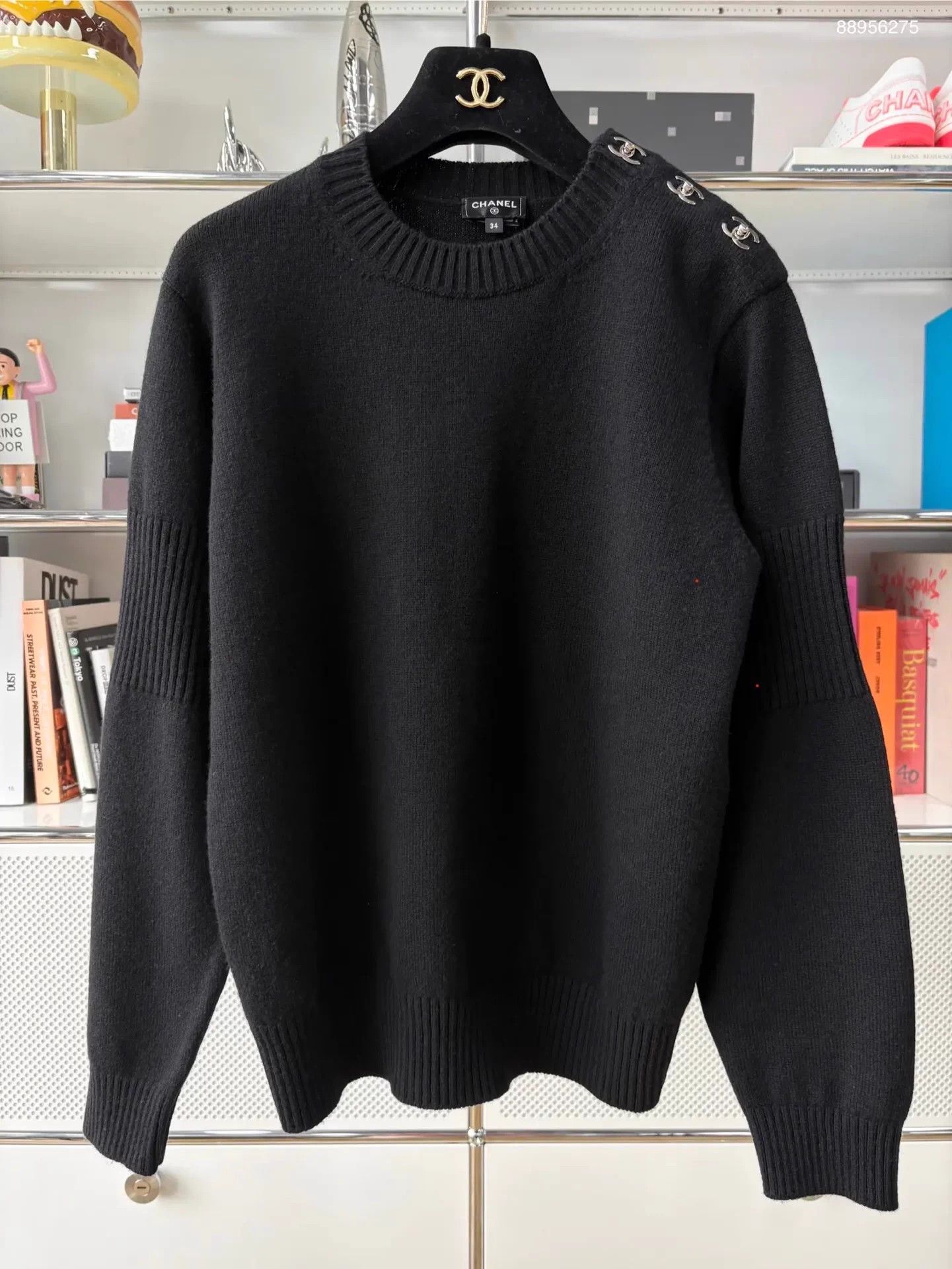Chanel Chanel 24B Black Double C Crewneck Cashmere Knit Sweater 34 Size XS / US 0-2 / IT 36-38 - 1 Thumbnail