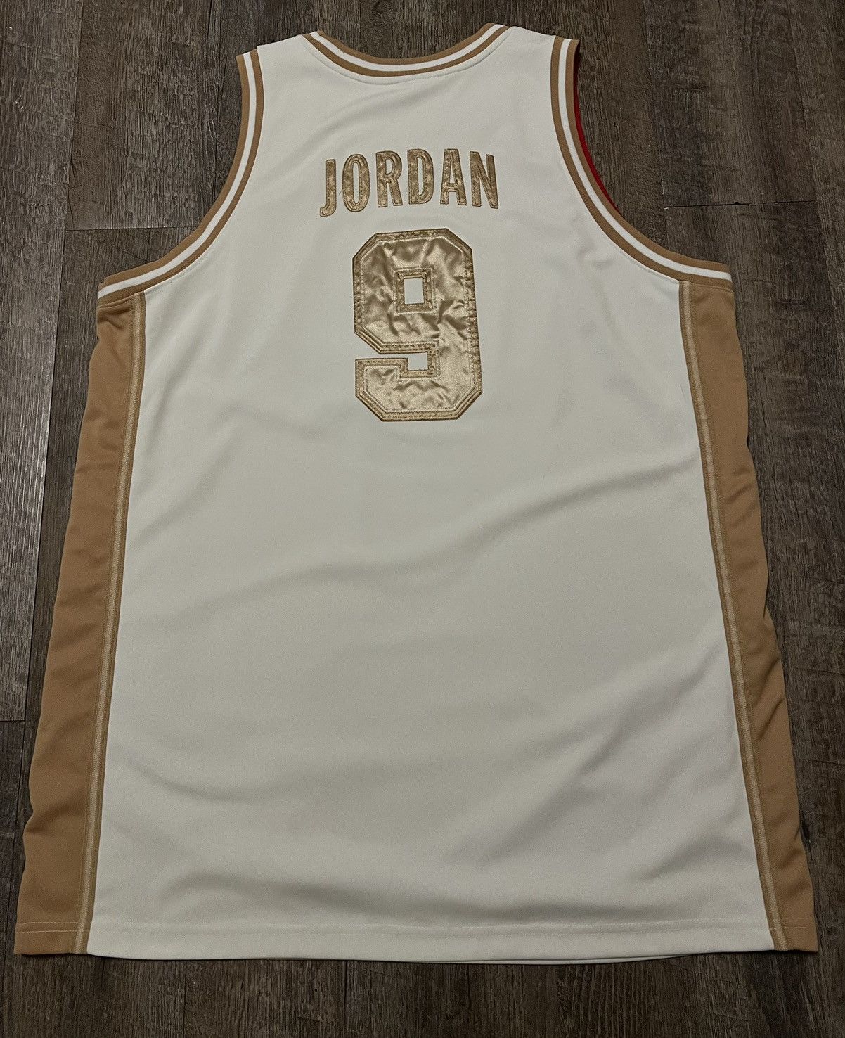 Jordan Brand × Nike × Vintage Vintage Nike Michael Jordan Dream Team Olympics Gold Jersey Size US XXL / EU 58 / 5 - 5 Thumbnail