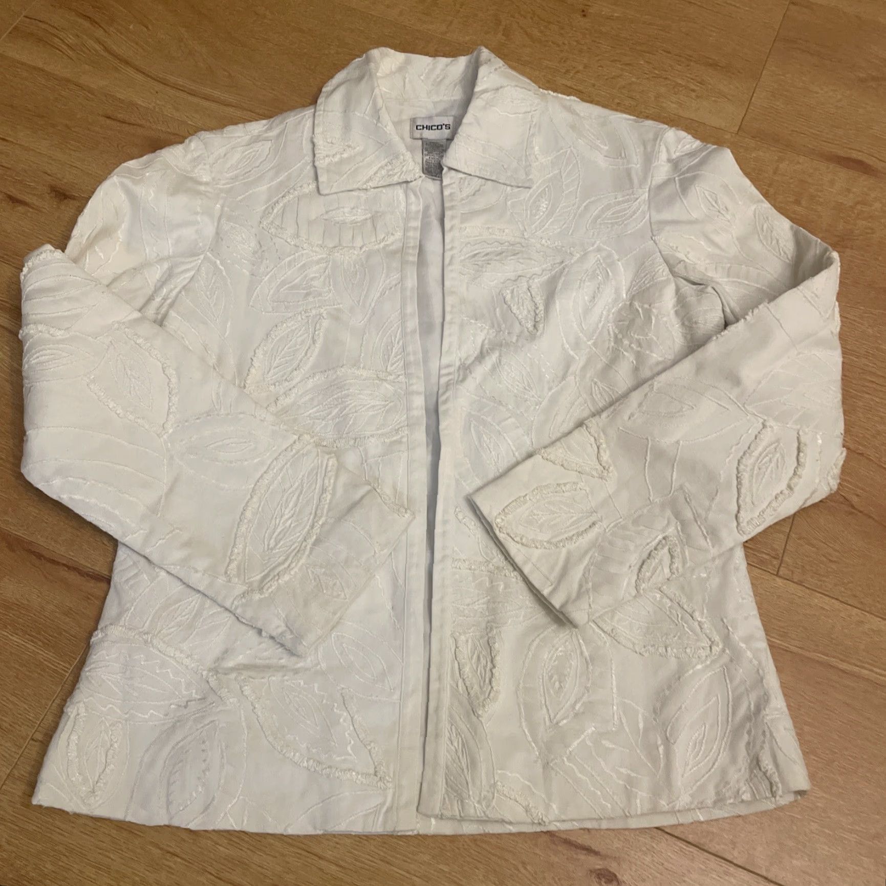Vintage VINTAGE Chico’s Blazer Jacket Floral Embroidery Leaf Botanical Ivory S Women Size S VTG Size S / US 4 / IT 40 - 6 Thumbnail