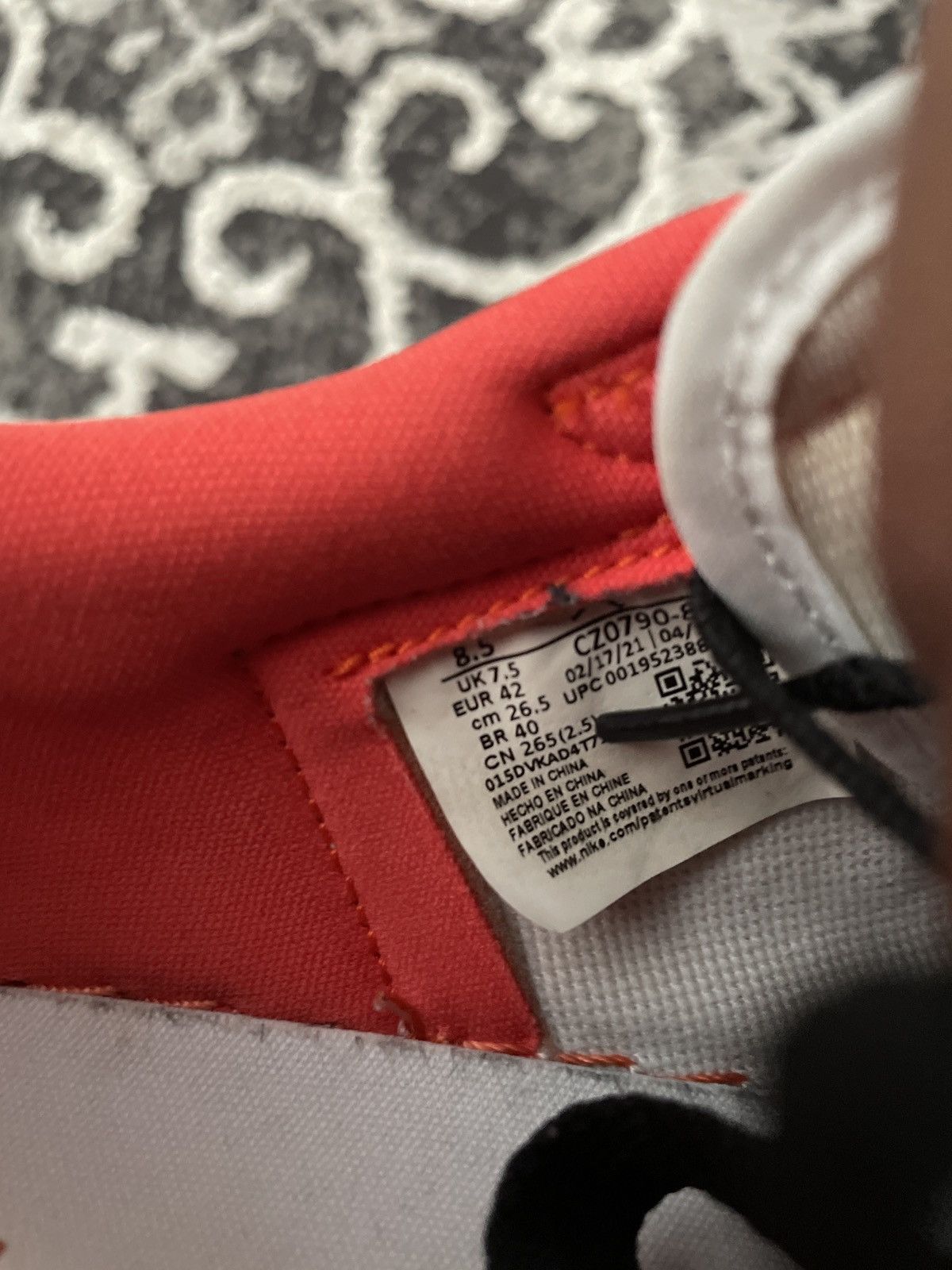 Jordan Brand Jordan 1 low starfish Size US 8.5 / EU 41-42 - 3 Thumbnail