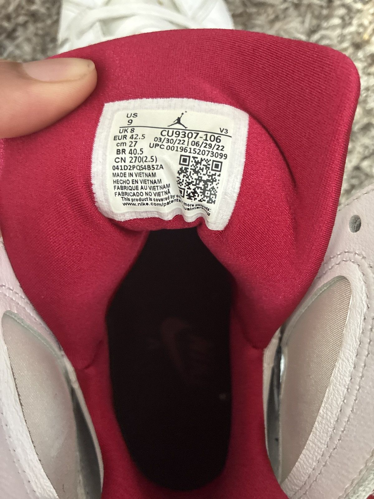 Jordan Brand Jordan Retros Size US 9 / EU 42 - 6 Thumbnail