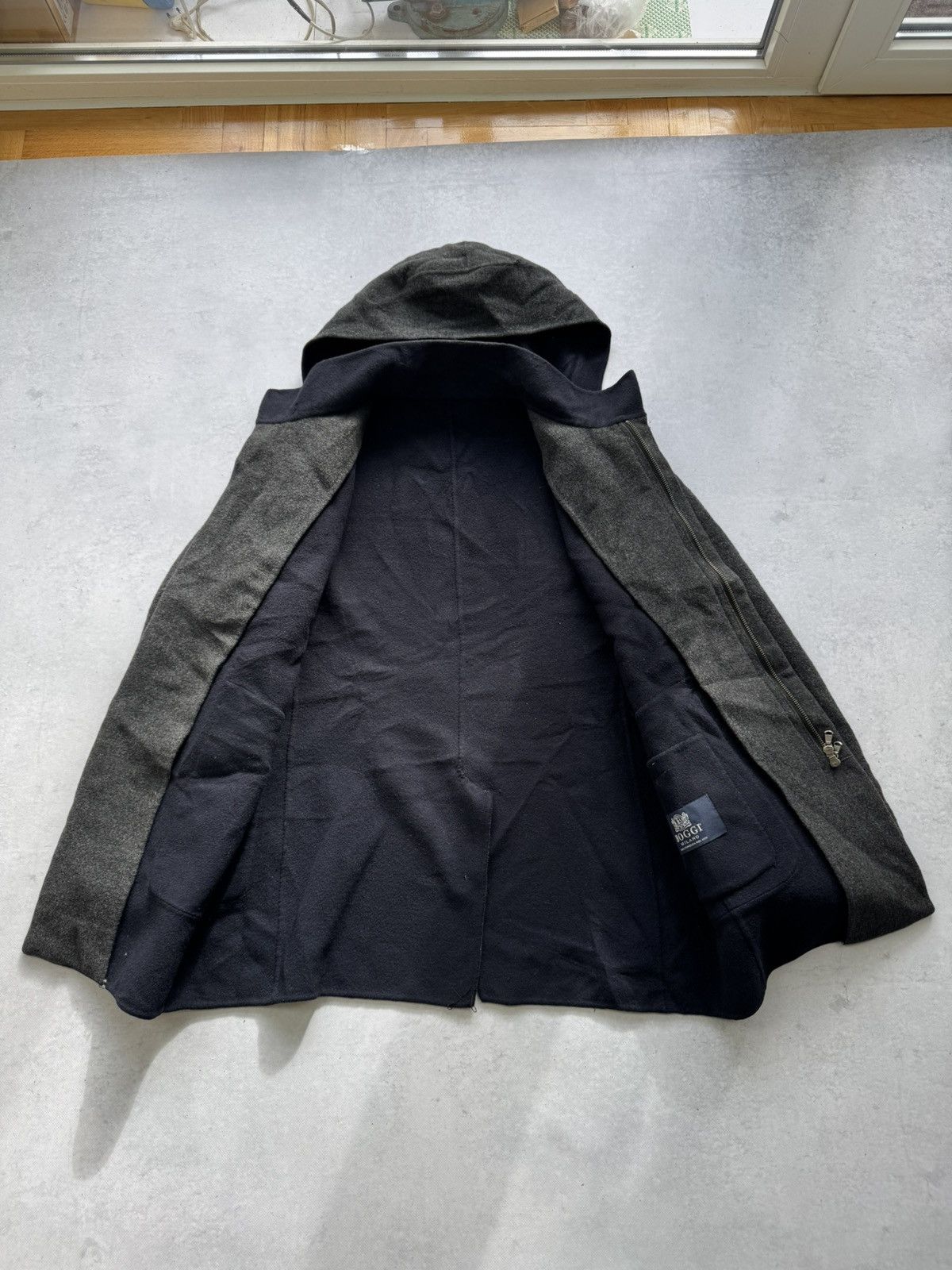 Boggi Boggi Milano Luxury Men's Wool Hooded Coat Size US M / EU 48-50 / 2 - 7 Thumbnail