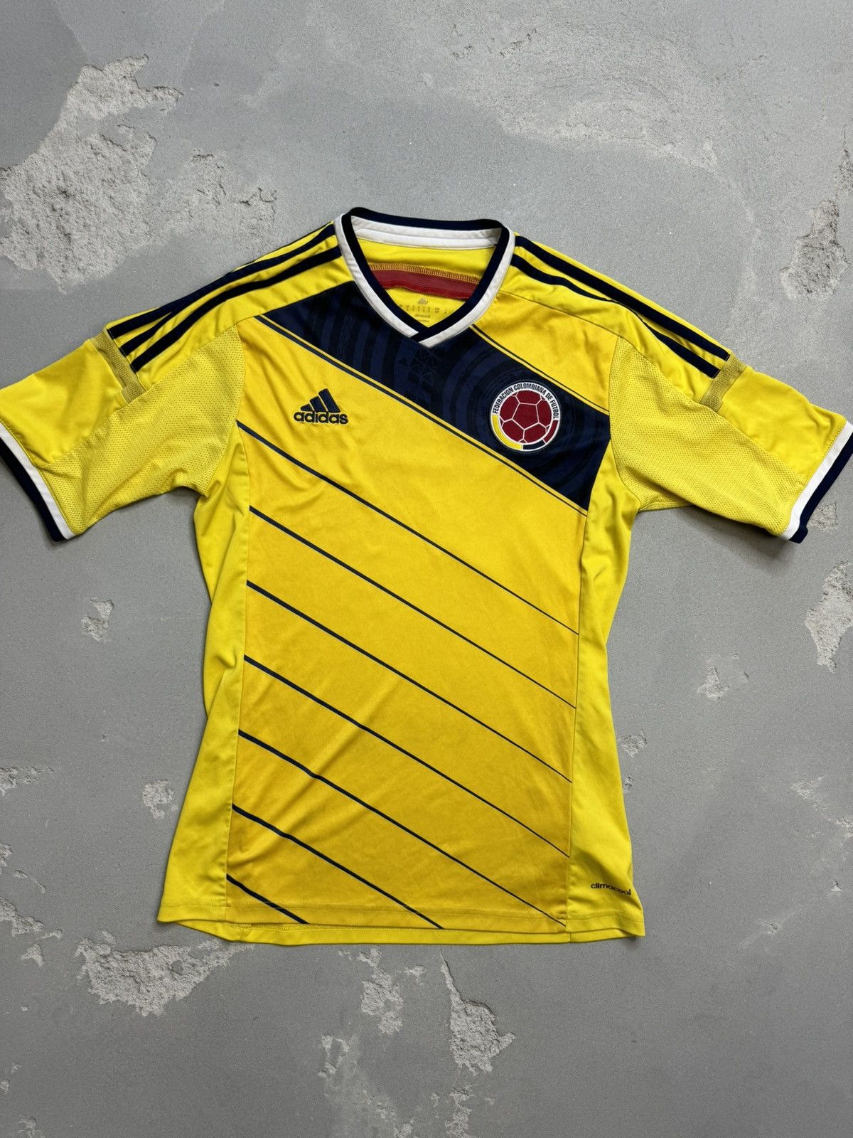 Adidas Columbia Adidas 2013 Home Authentic Jersey Size US S / EU 44-46 / 1 - 1 Thumbnail