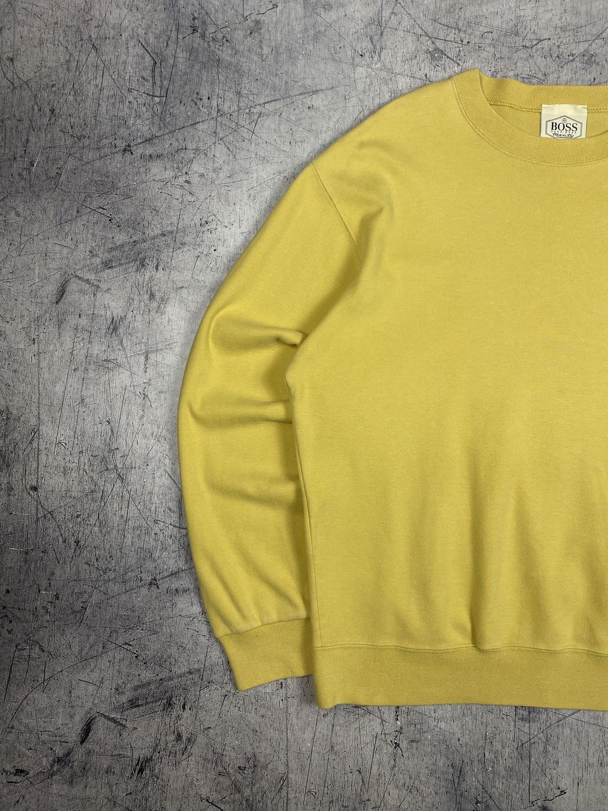 Hugo Boss Vintage 90s Hugo Boss Heritage Crewneck Sweatshirt Yellow Size US L / EU 52-54 / 3 - 3 Thumbnail