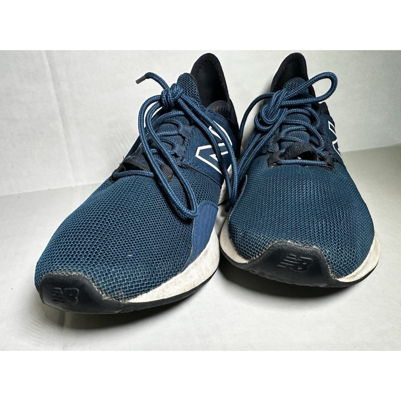 New Balance New Balance Roav MROAVCR Sz 9.5 Blue Running Shoe Sneaker Size US 9.5 / IT 39.5 - 5 Thumbnail