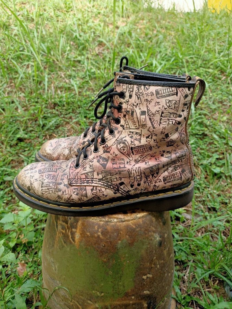 Dr. Martens × Vintage Vintage doc martens pink london boots Size US 9.5 / EU 42-43 - 3 Thumbnail