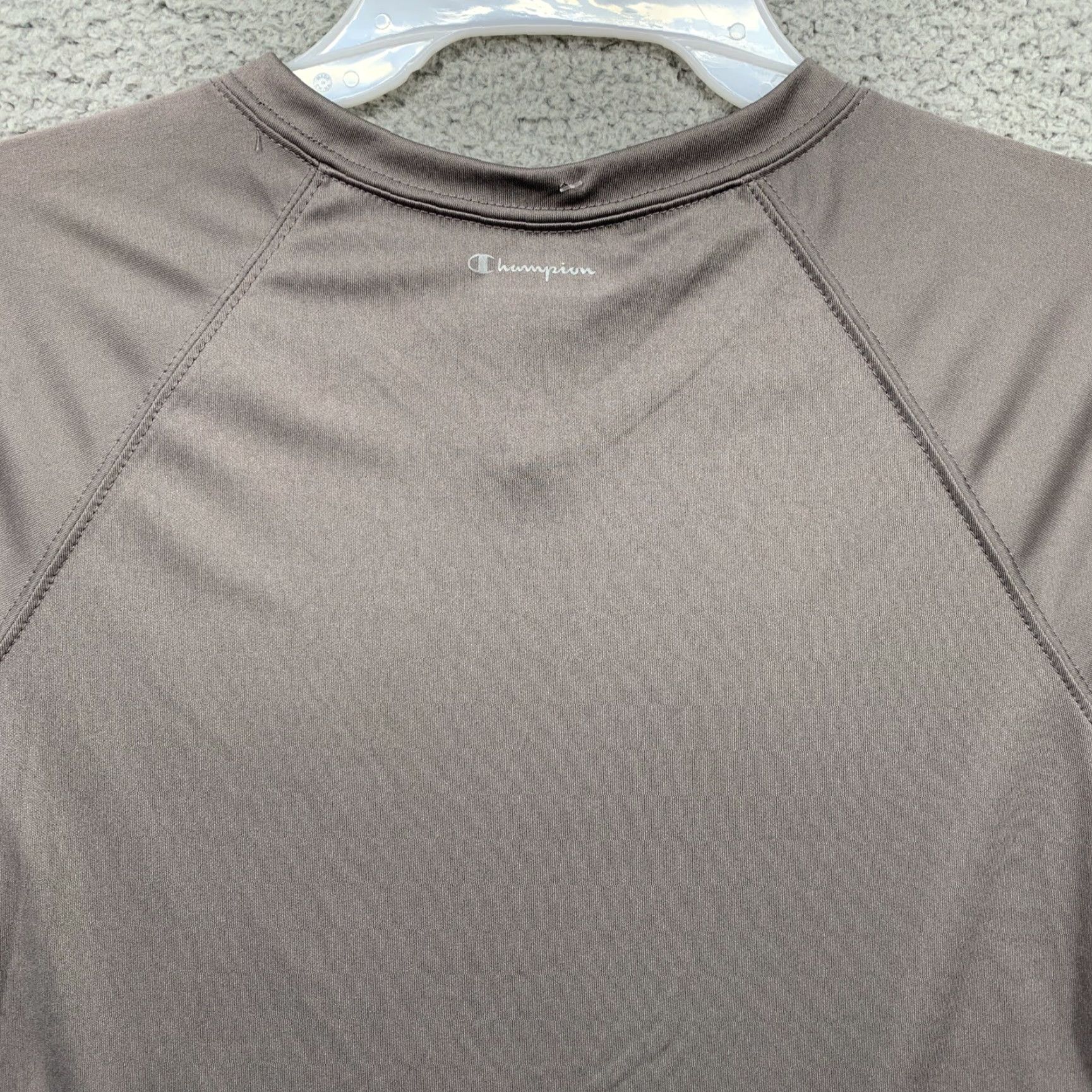 Champion Champion T-Shirt Men’s Medium Athletic V-Neck Gray Logo NWT Performance Size US M / EU 48-50 / 2 - 5 Thumbnail