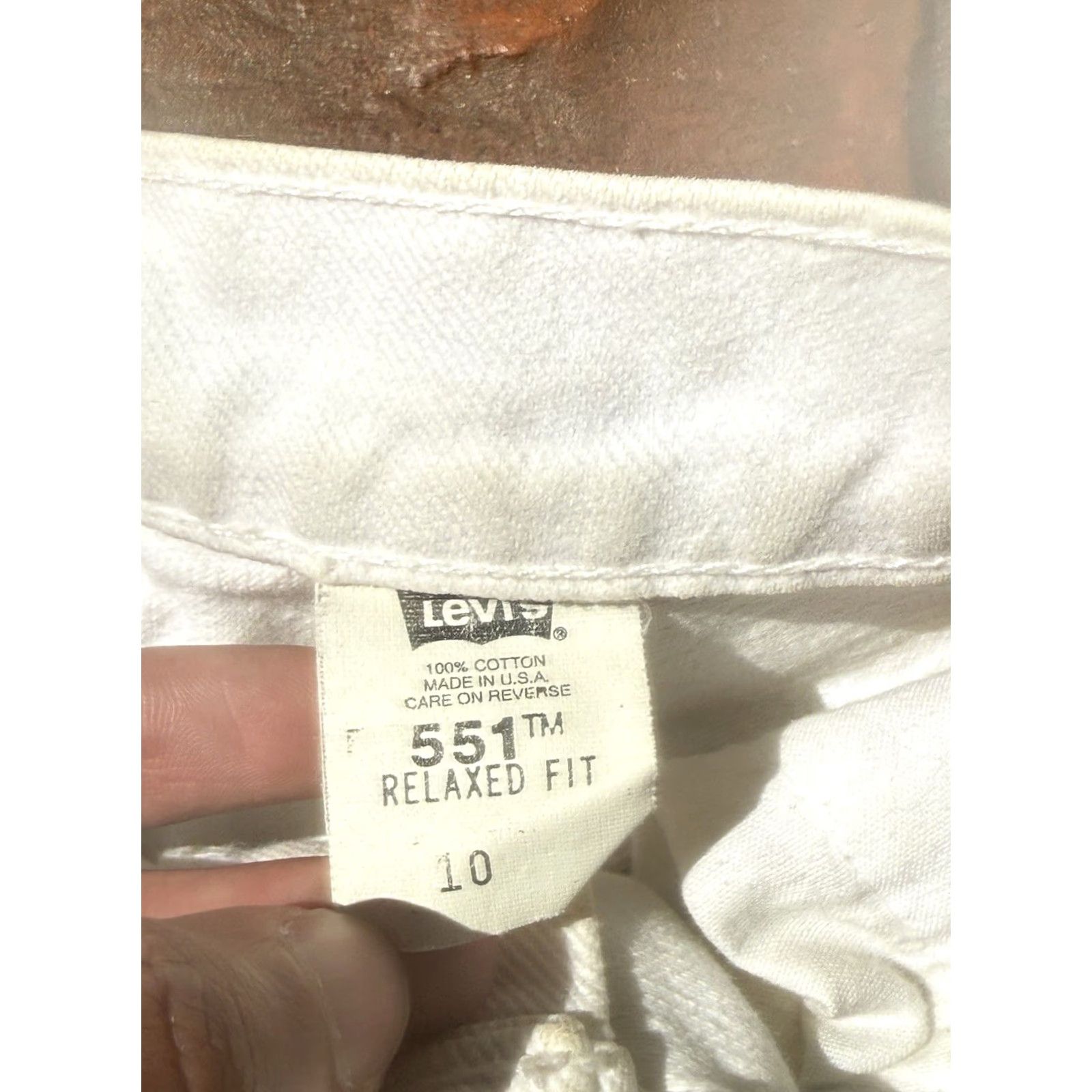 Levi's VINTAGE Levi's 551 Relaxed Fit Denim Shorts Woman 10 USA White 90s Retro Festival Beach School Womens Size 32" / US 10 / IT 46 - 2 Thumbnail