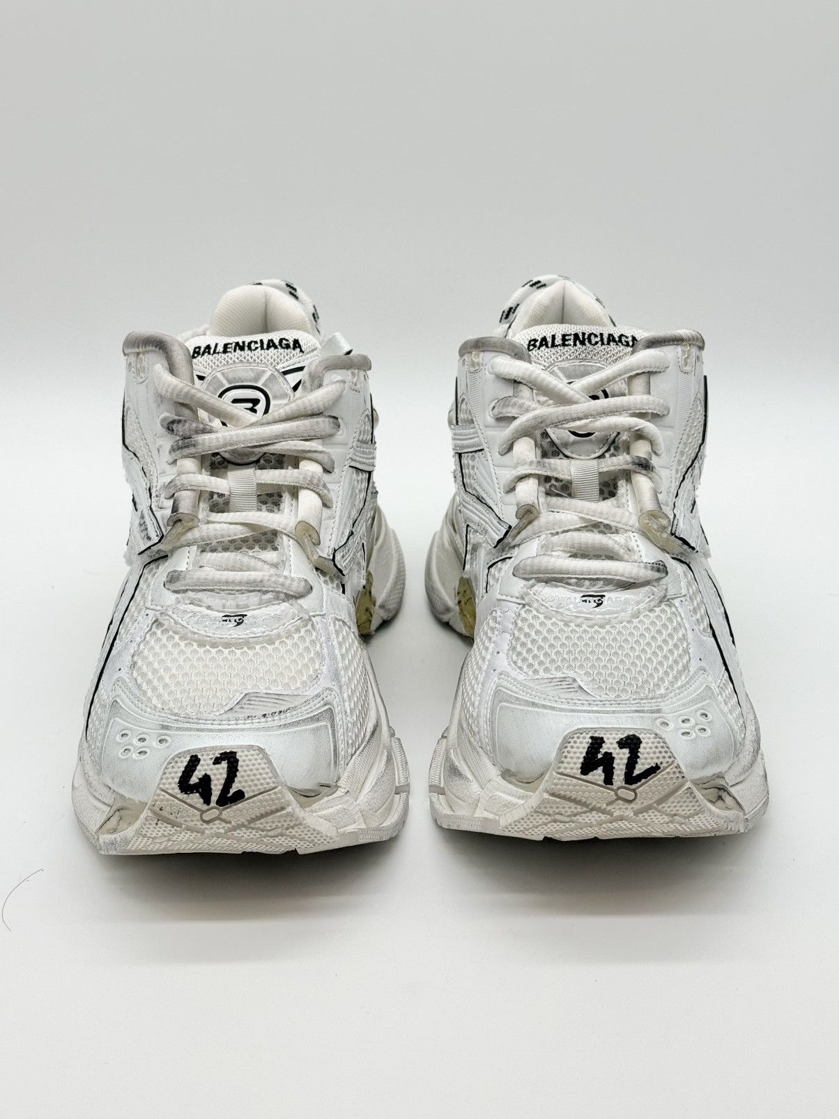 Balenciaga BRAND NEW Size 9 - Balenciaga Runner Sneaker White Size US 9 / EU 42 - 4 Thumbnail