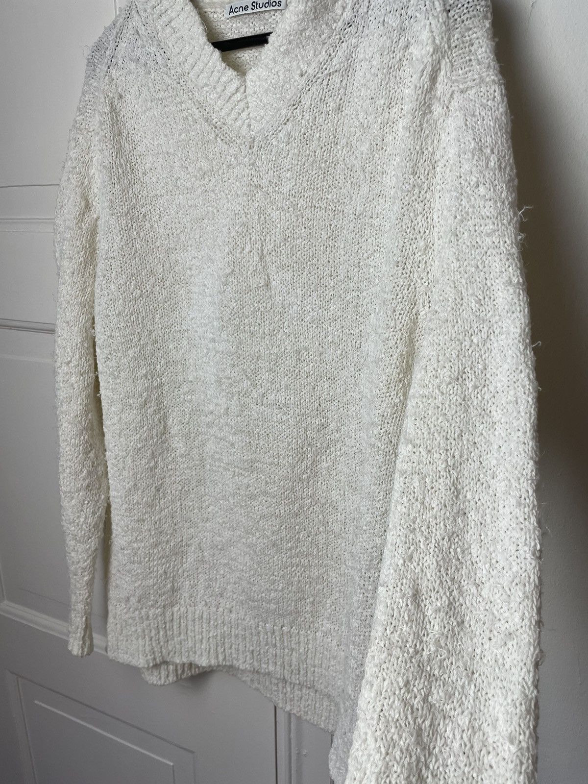 Acne Studios Acne Studios AW 20 white knit sweater v-neck Kurt Size US M / EU 48-50 / 2 - 5 Thumbnail
