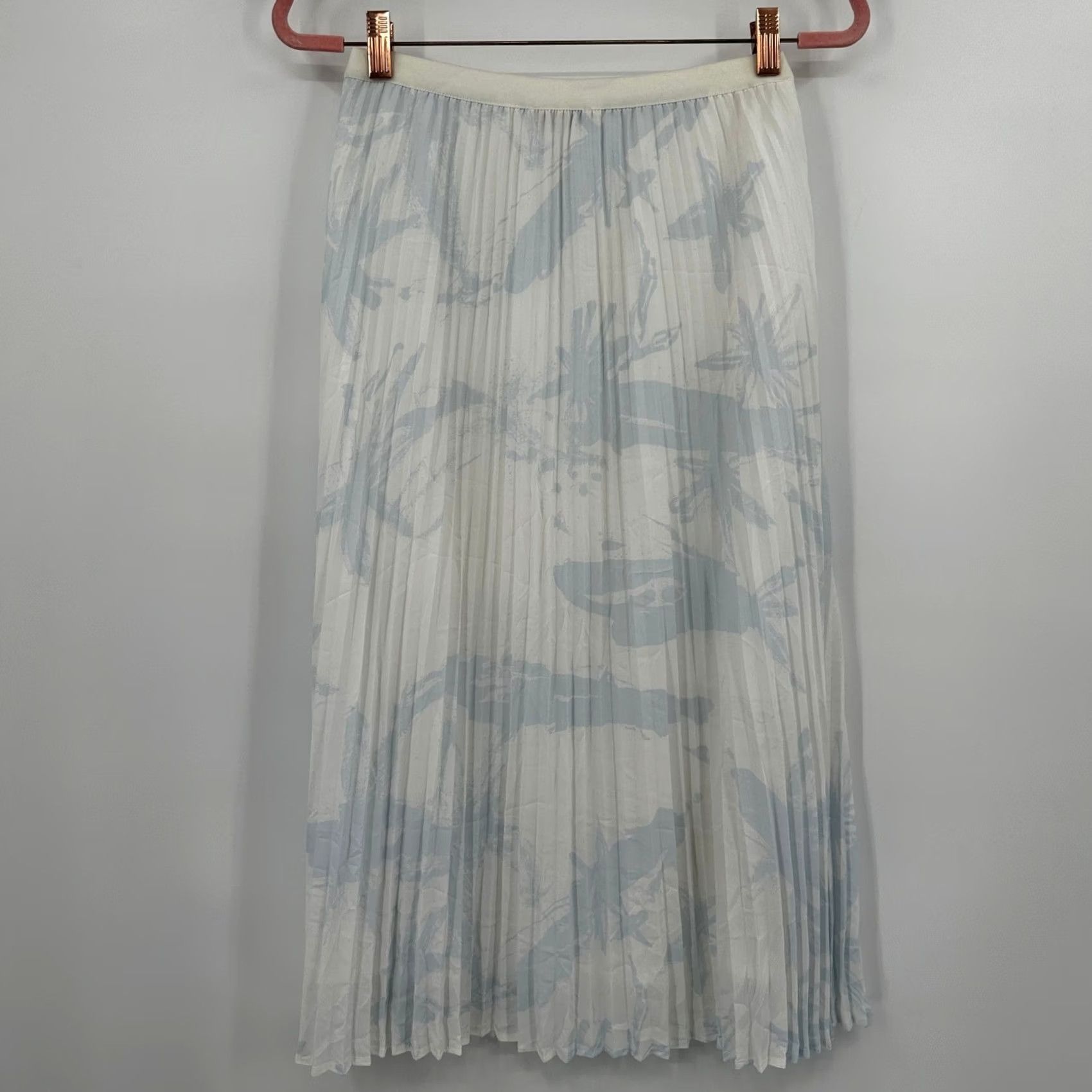 Vintage Babaton Skirt Midi White Blue Abstract Floral Elastic Waist Pleated Lightweight Chiffon Casual Womens S Size 28" / US 6 / IT 42 - 6 Thumbnail
