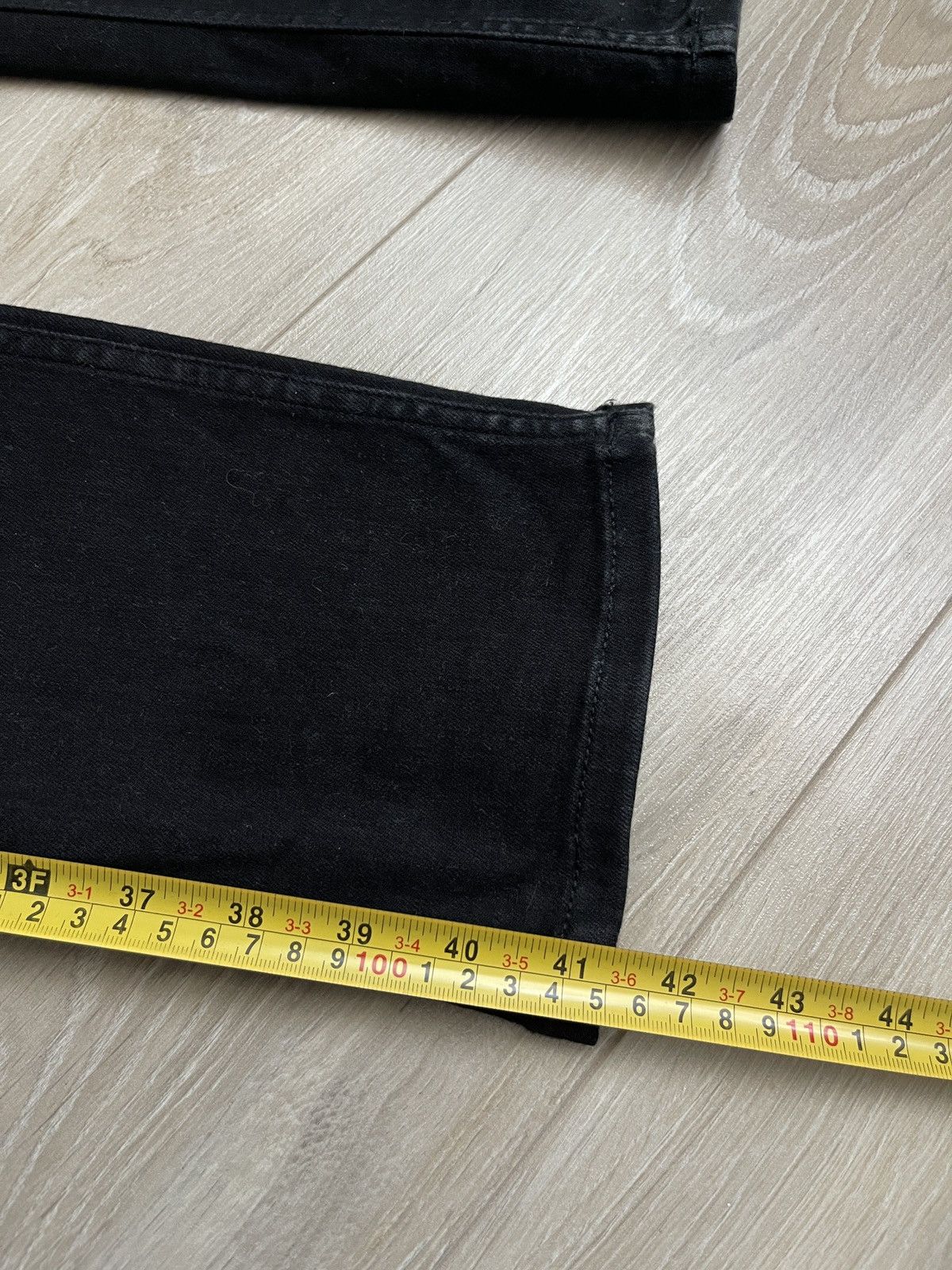 Tommy Hilfiger Tommy Jeans Scanton Slim Black Denim - W30 L32 Size US 30 / EU 46 - 11 Thumbnail