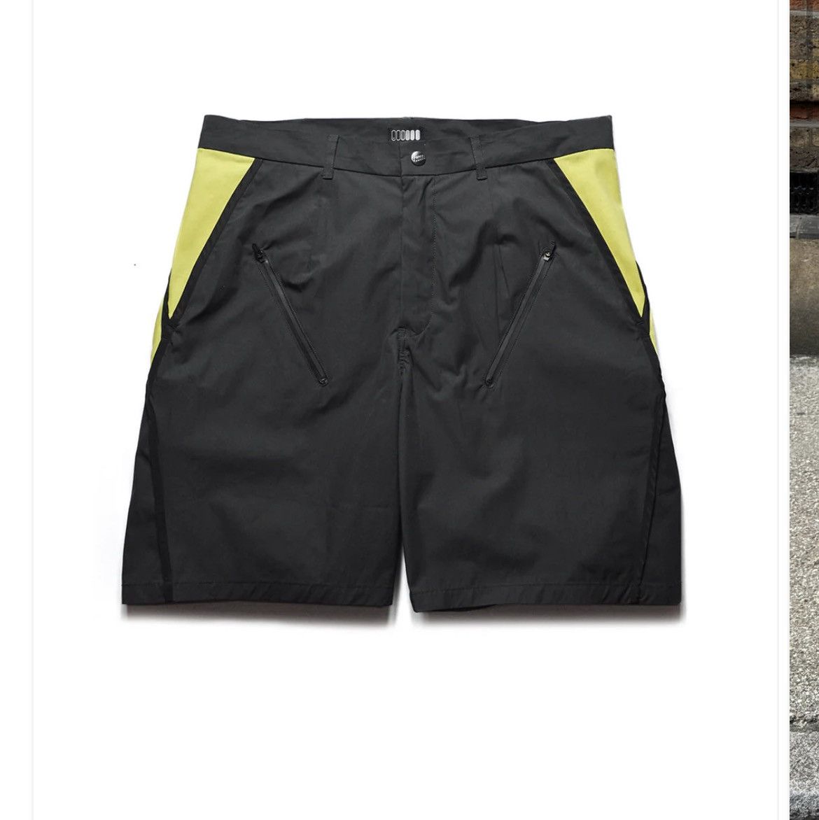 Frompointblank ventilated Shorts