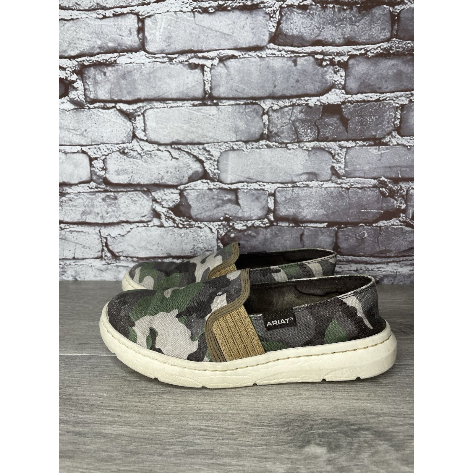Ariat Ariat Cruiser Camo Green Brown Canvas Fabric Slip On Shoes W Size US 7.5 / IT 37.5 - 18 Thumbnail