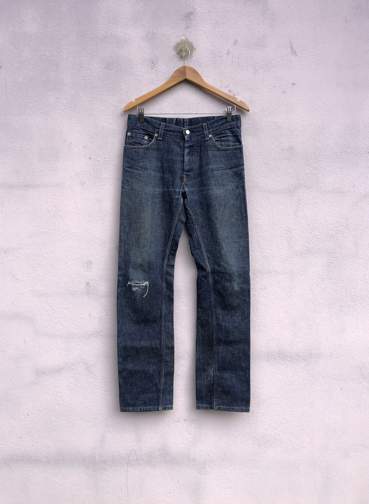 Helmut Lang Helmut Lang Classic Raw Denim Distressed Jeans Size US 30 / EU 46 - 1 Thumbnail