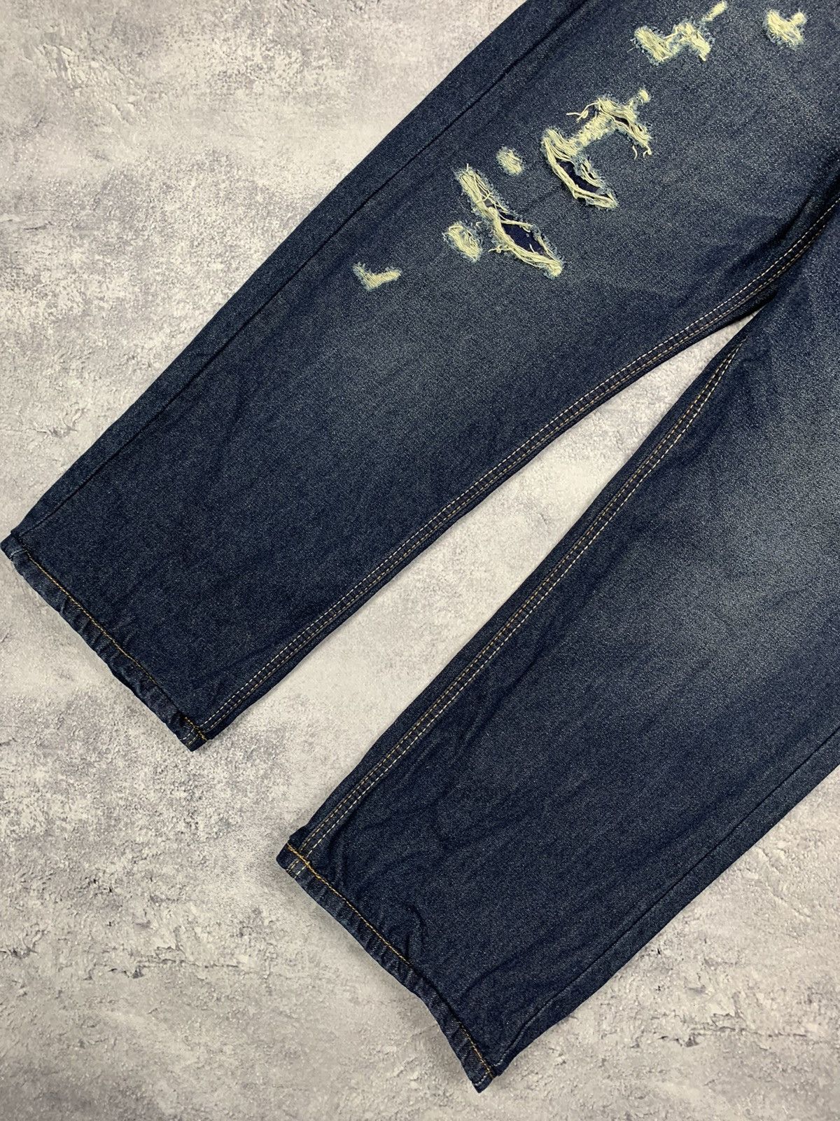 Levi's Men's Levis Distressed 36x32 Jeans Straight Leg Navy Blue Size US 36 / EU 52 - 4 Thumbnail