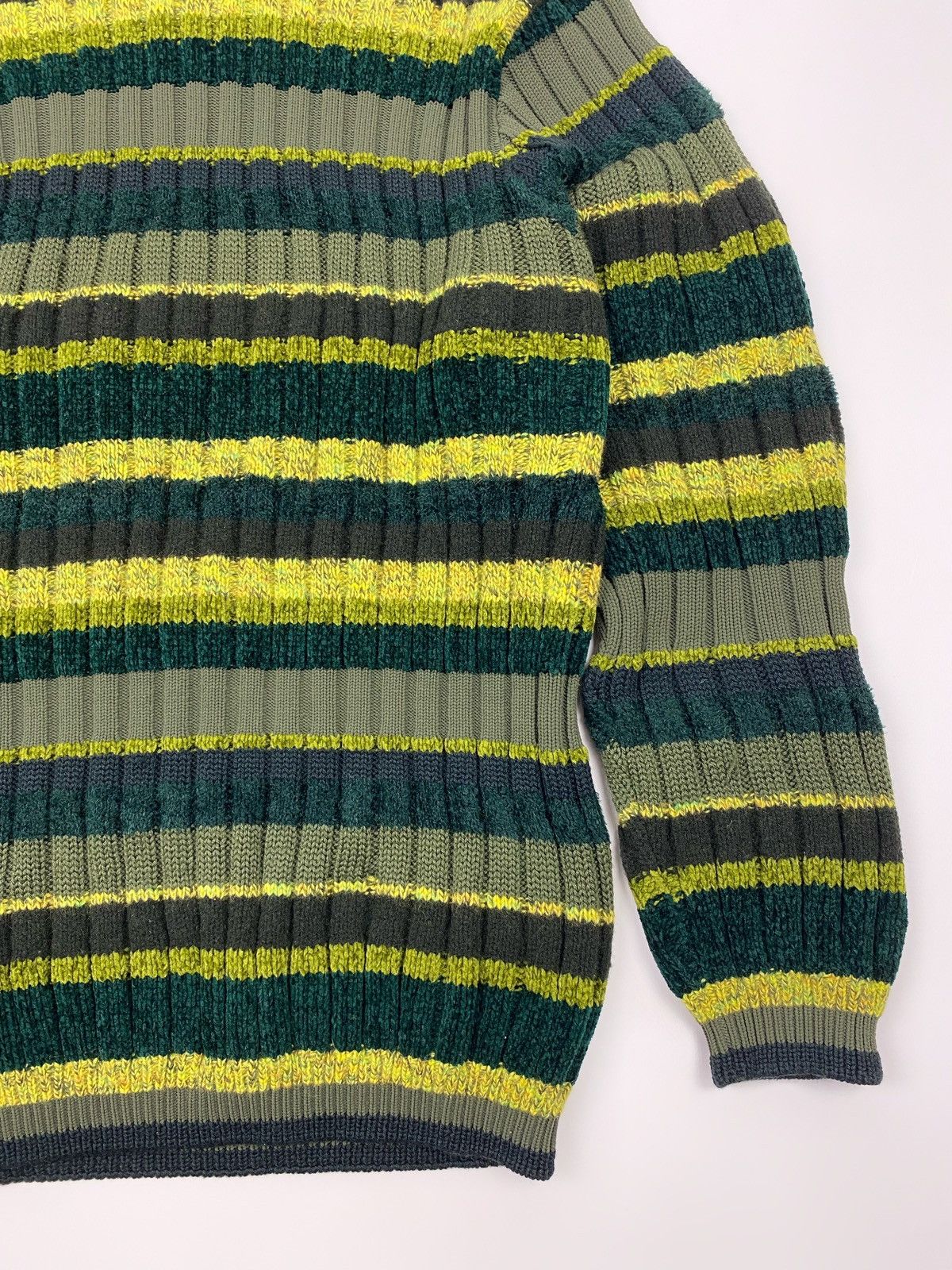 Versace 1990s Vintage Versace Classic V2 Stripped Turtleneck Sweater Size US L / EU 52-54 / 3 - 7 Thumbnail