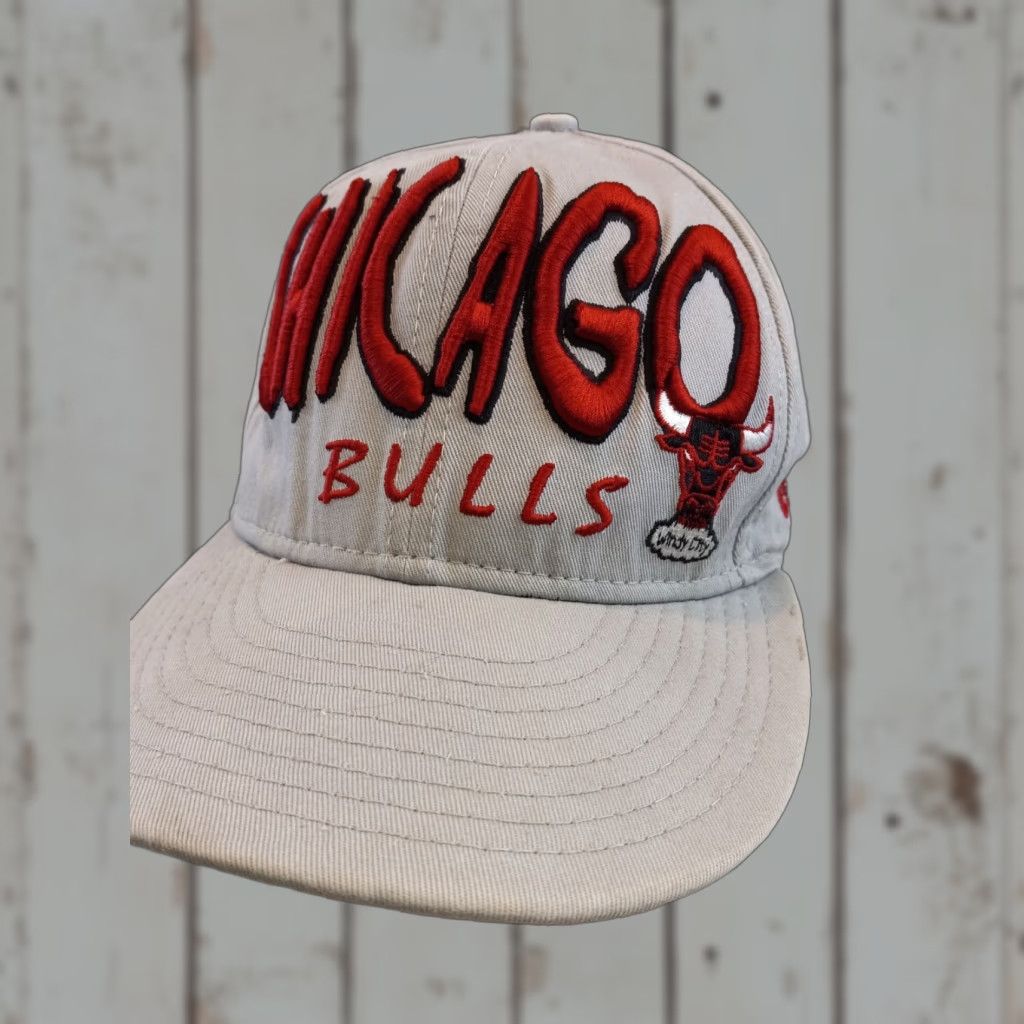 New Era VINTAGE Chicago Bulls Windy City New Era 9 Fifty Snapback Hat Grey HWC Hardwood Classics Mens One Size Gray Size ONE SIZE - 1 Thumbnail