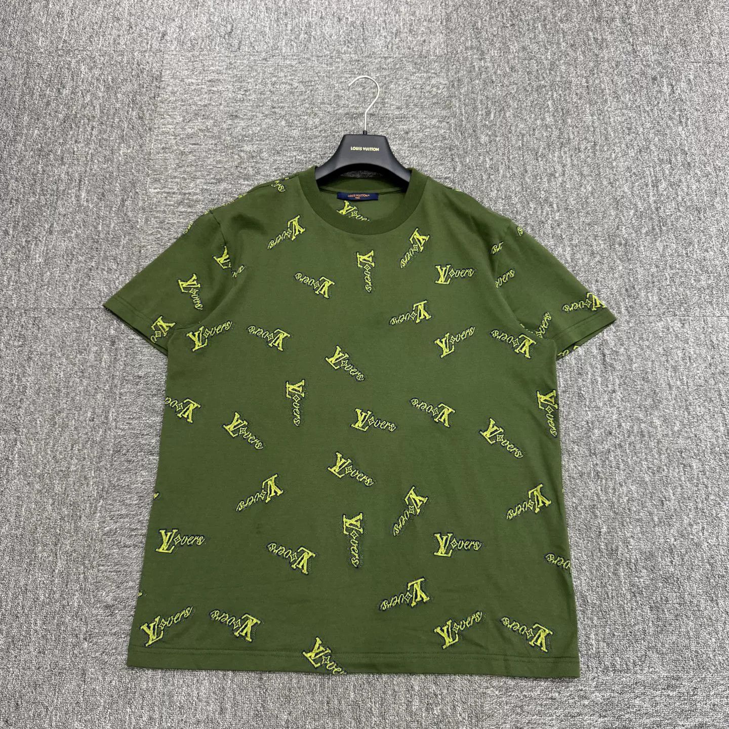 Louis Vuitton Louis Vuitton SS25 Embroidered Letter Tee Size US XL / EU 56 / 4 - 1 Thumbnail