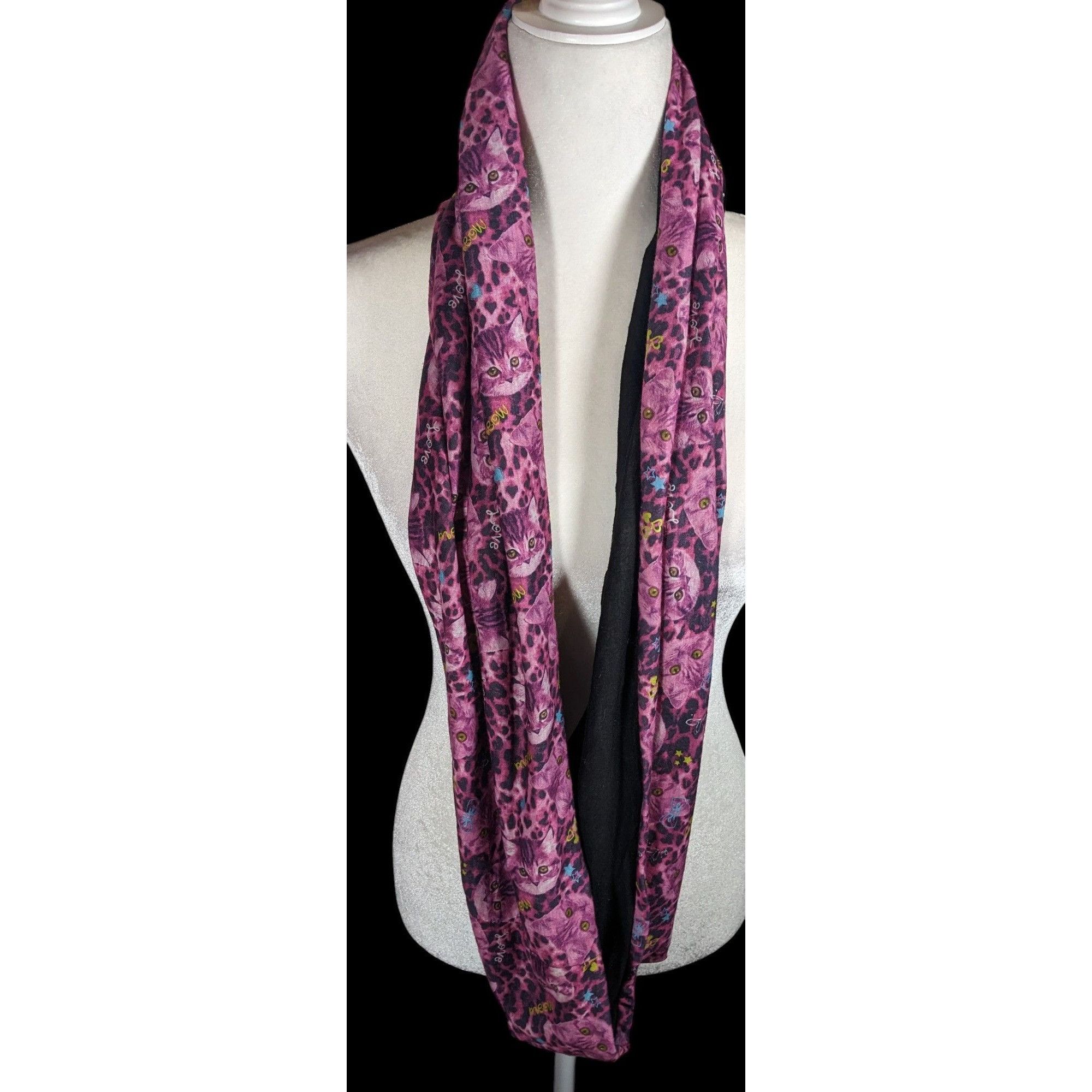 Other Pink And Black Leopard Print With Kittens Reversible Infinit Size ONE SIZE - 2 Thumbnail