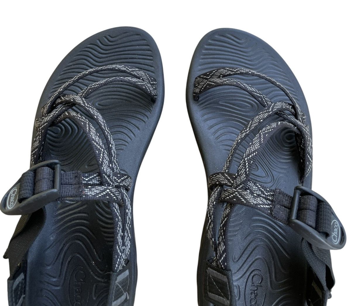 Chaco RARE🔥 Chaco Zvolv X2 Strappy Black Grey Adjustable Hiking Size US 7.5 / IT 37.5 - 3 Thumbnail