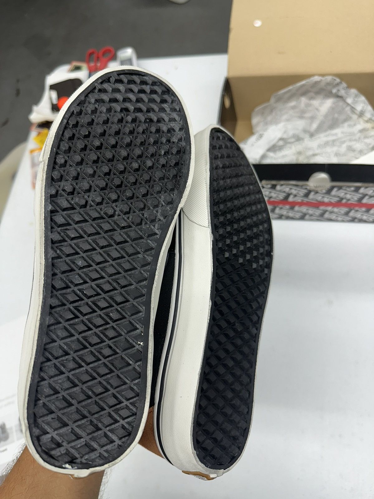 Vans Vans Sk8-Hi Hiker black size 9 Size US 9 / EU 42 - 5 Thumbnail