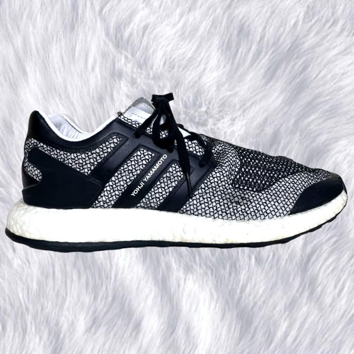 Y-3 Y-3 Men Sneaker Weissly Yohji Yamamoto Pure Boost White Black Gray 10.0US Multicolor Adidas x Yohji Yamamoto Collaboration Sneakers Size US 10 / EU 43 - 4 Thumbnail