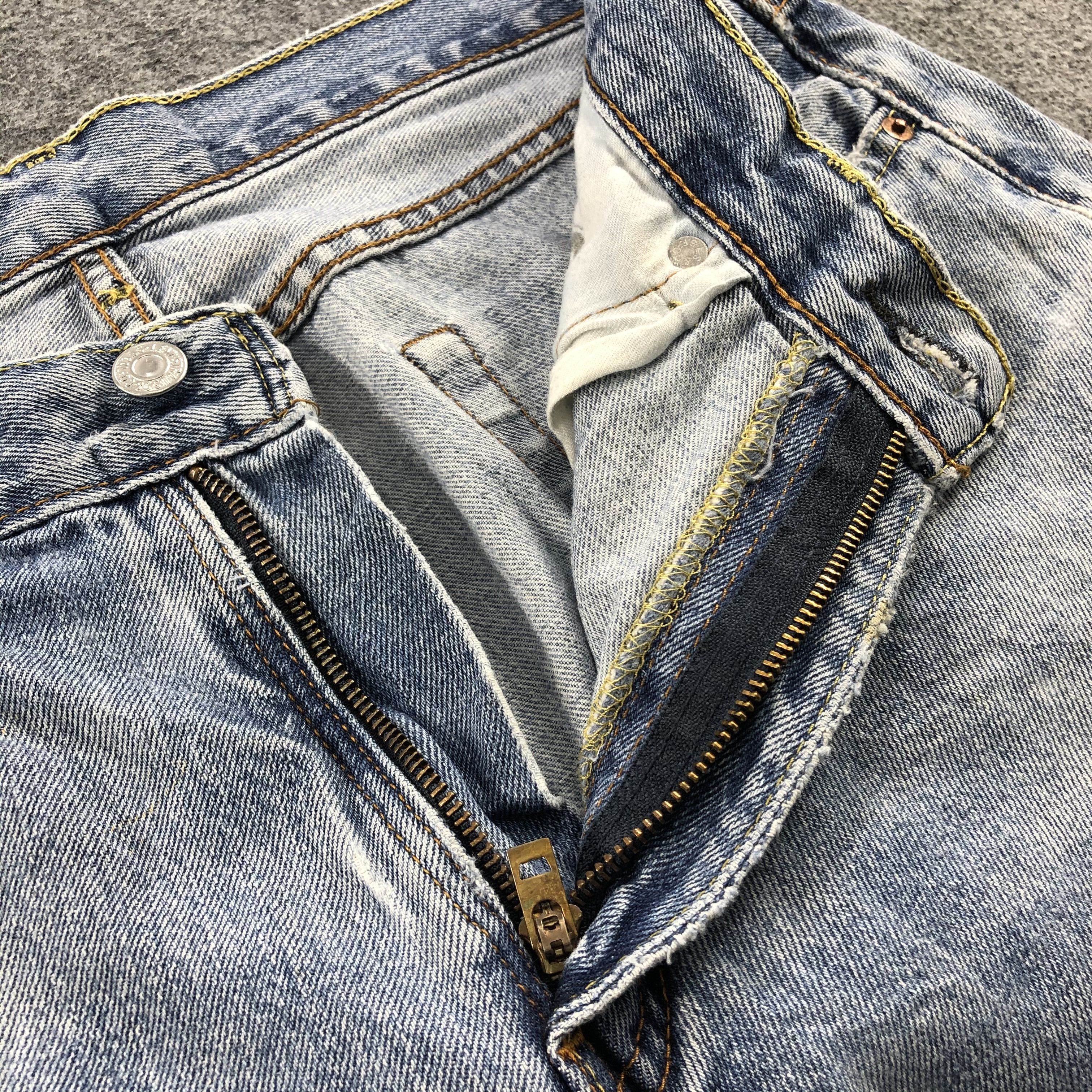 Levi's × Vintage Vintage Distress Levis 505 Jeans-JM1115 Size US 34 / EU 50 - 8 Thumbnail