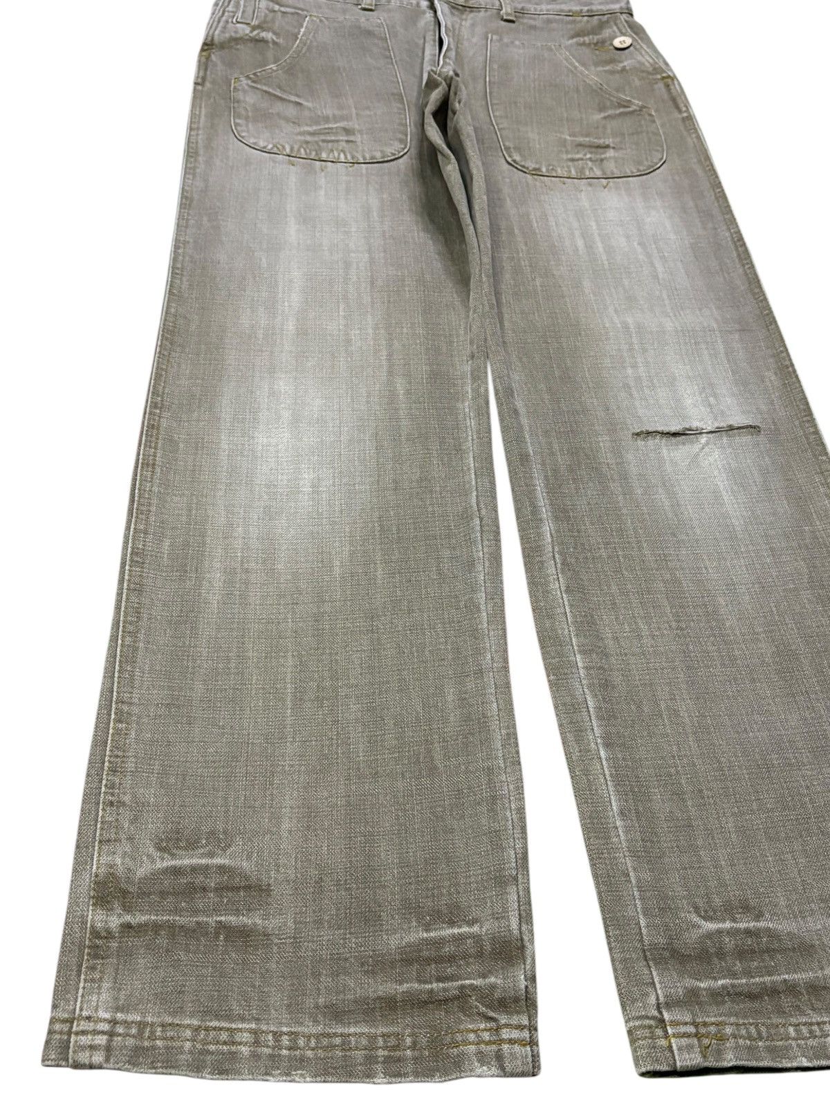 Japanese Brand Vintage Japanese Brand Faded Wash Distressed Loose Jean Size US 32 / EU 48 - 6 Thumbnail