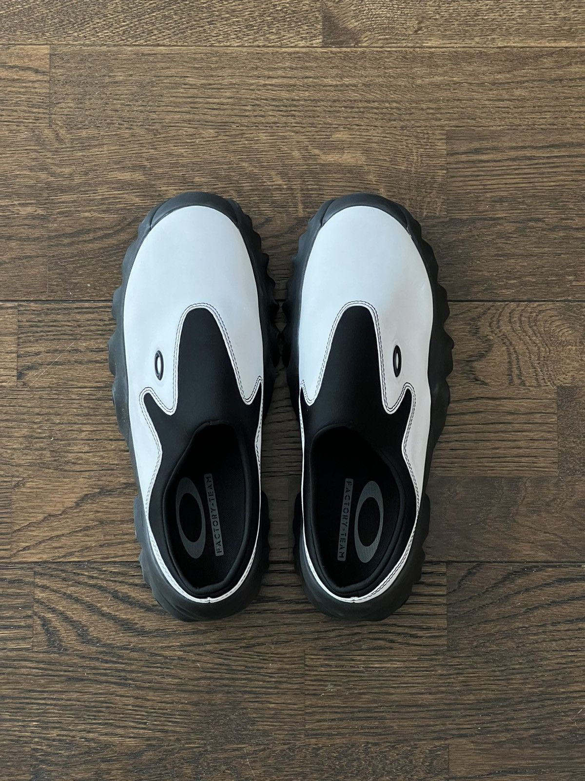 Oakley Oakley SSENSE exclusive shoes Size US 9.5 / EU 42-43 - 1 Thumbnail