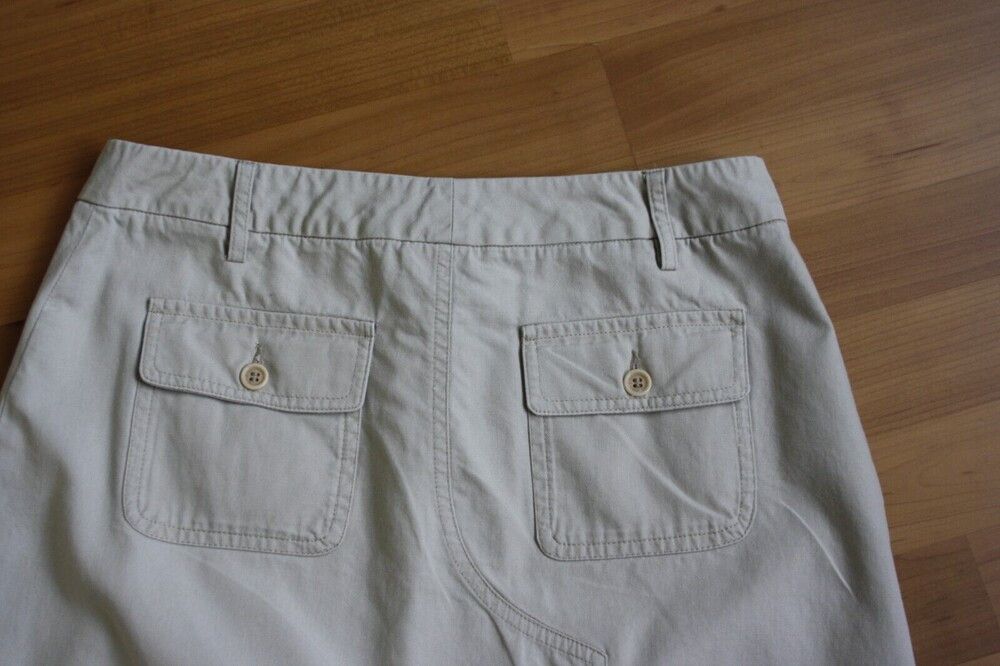 Dolce & Gabbana Skirt Dolce & Gabanna Vintage Made in Italy size 42 Size 28" / US 6 / IT 42 - 6 Thumbnail
