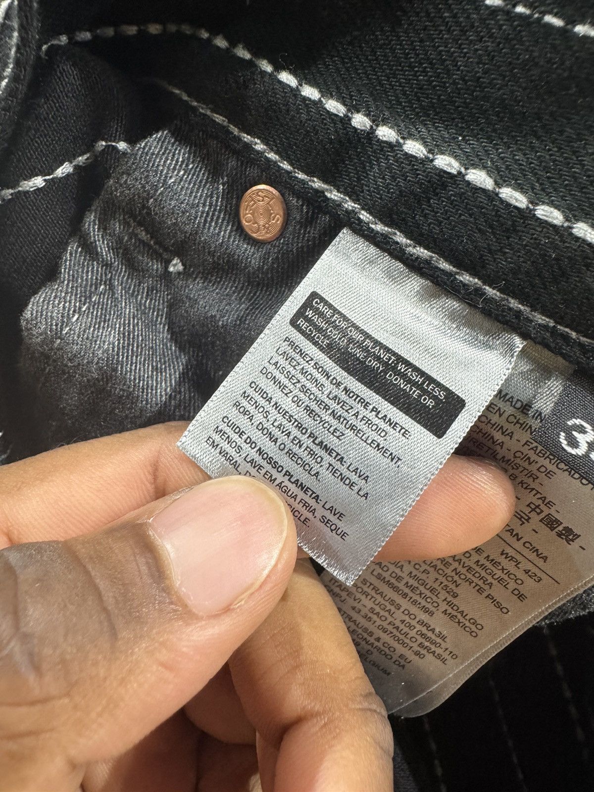 DENIM TEARS Denim Tears Levi’s 501 Peace Patchwork Pants Black Size US 34 / EU 50 - 7 Thumbnail